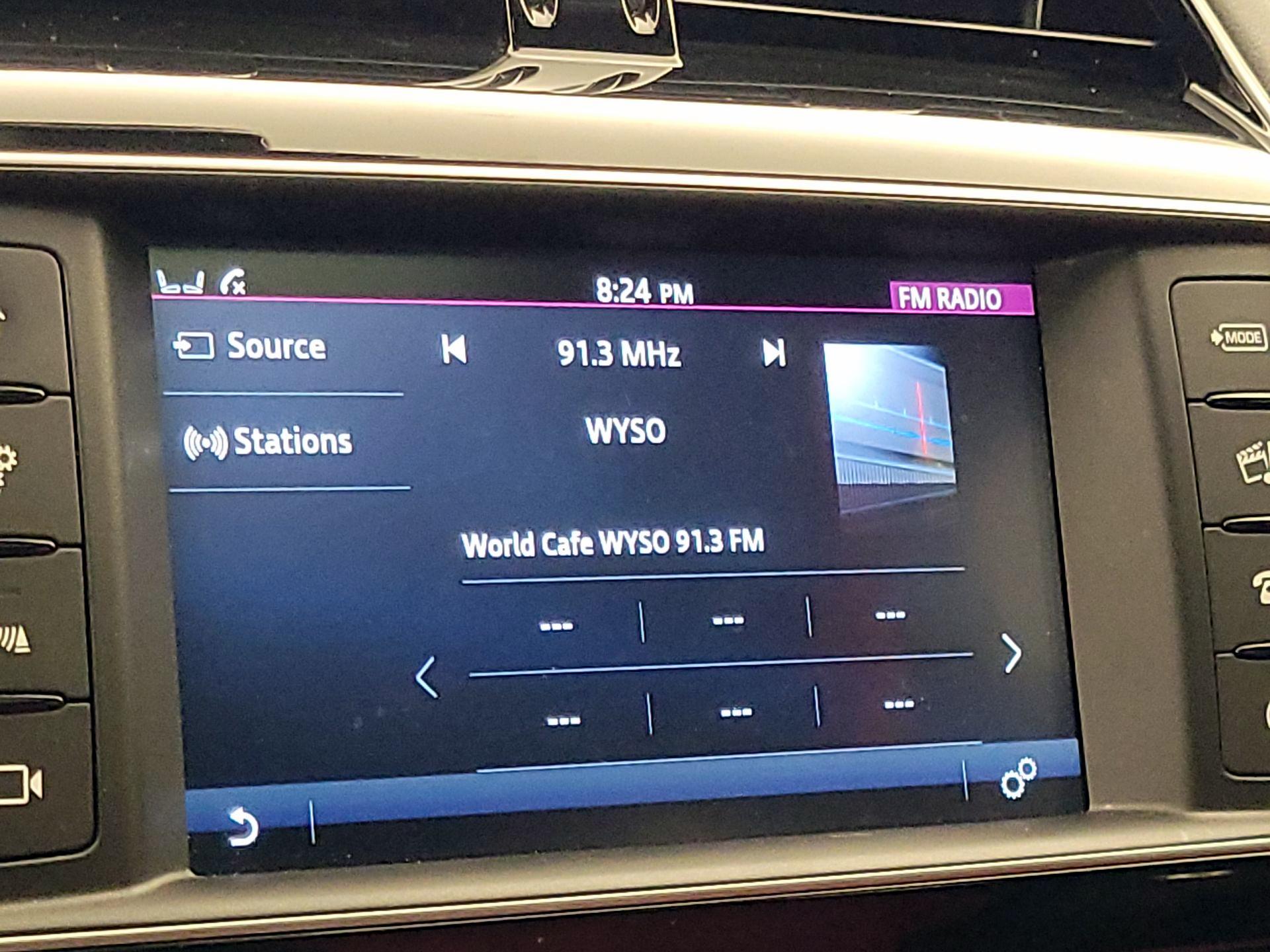 Thumbnail: 2018 Jaguar XE - 16