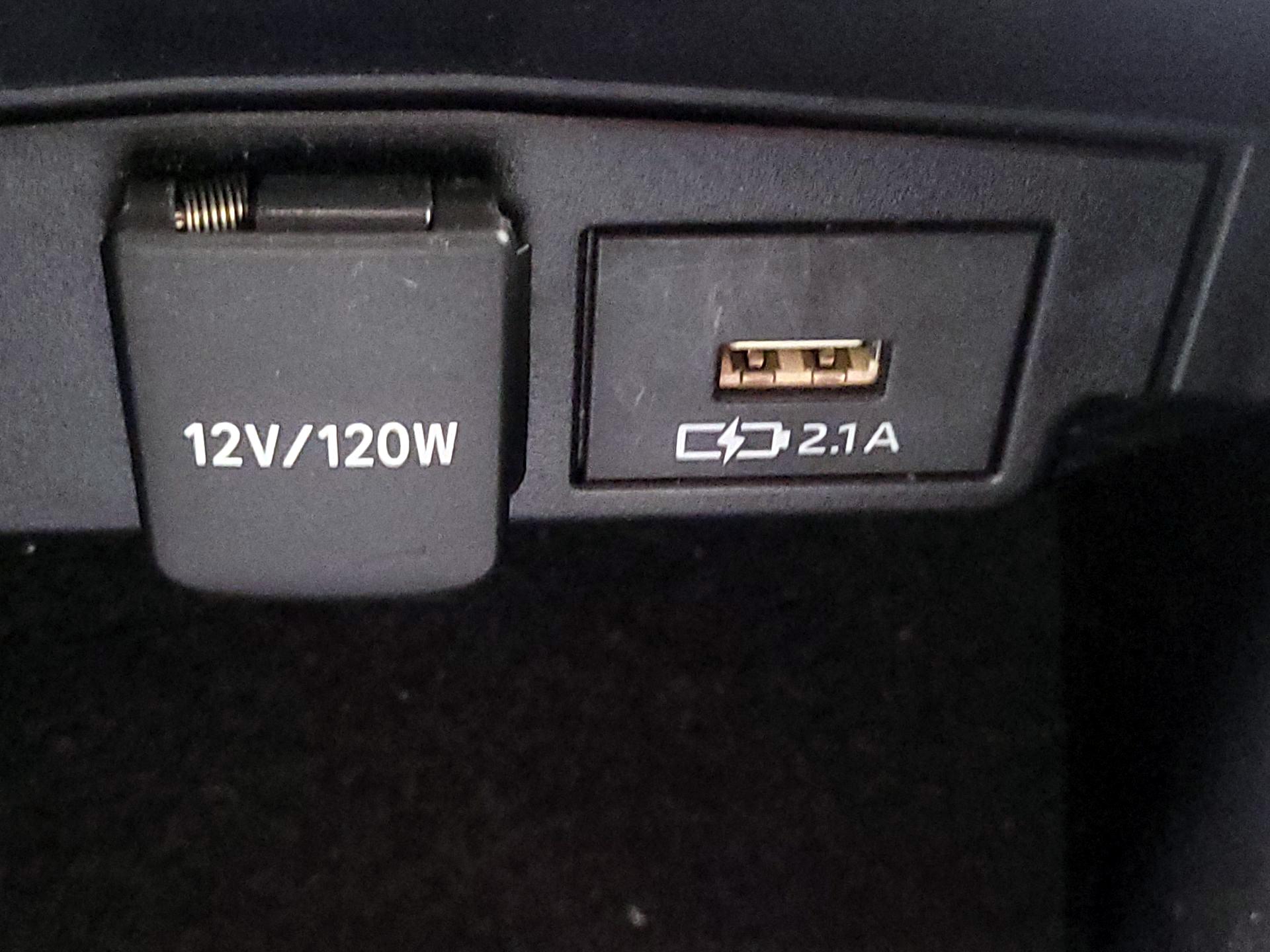 Thumbnail: 2021 Toyota Corolla - 16