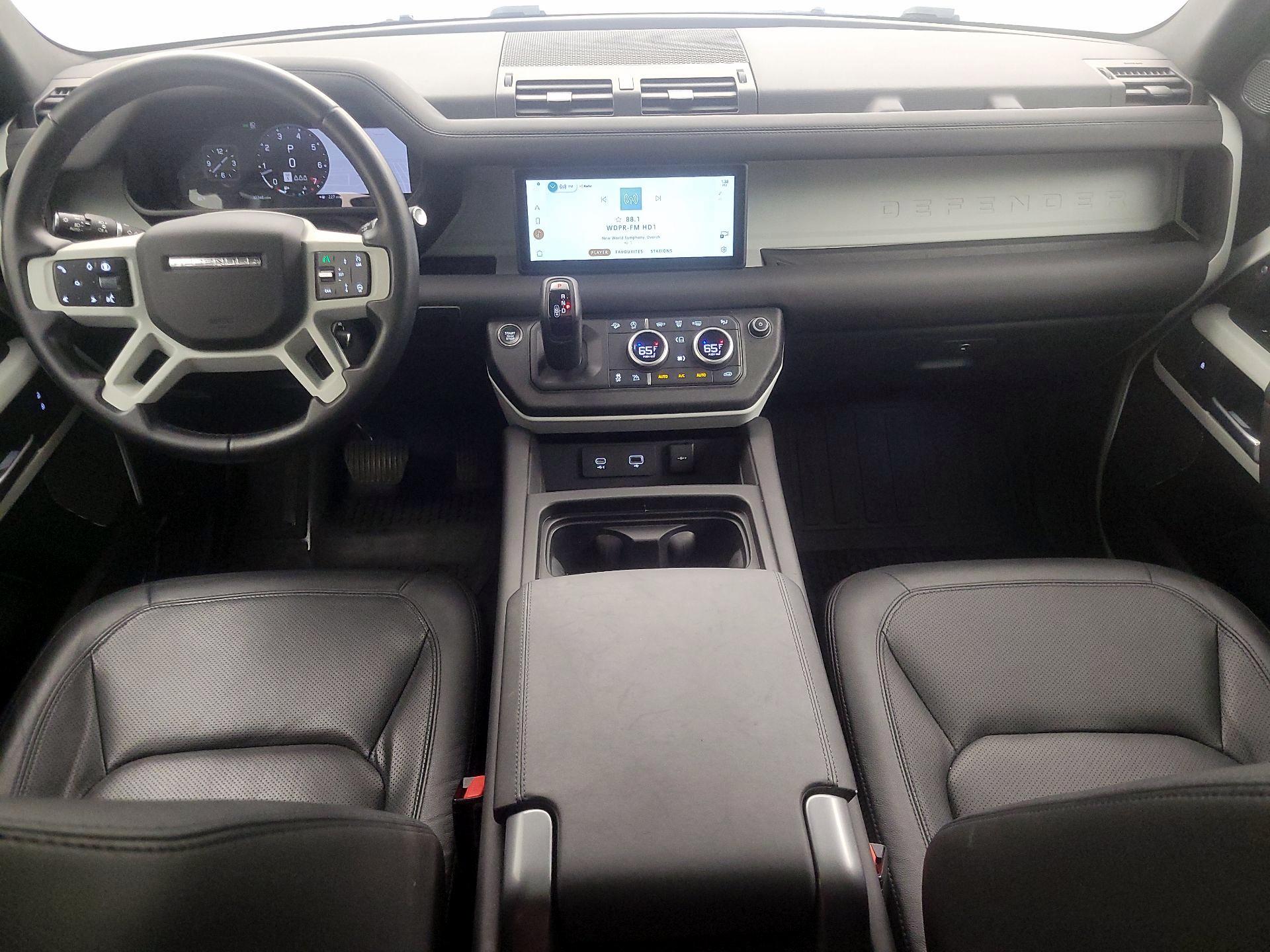 Thumbnail: 2024 Land Rover Defender - 8