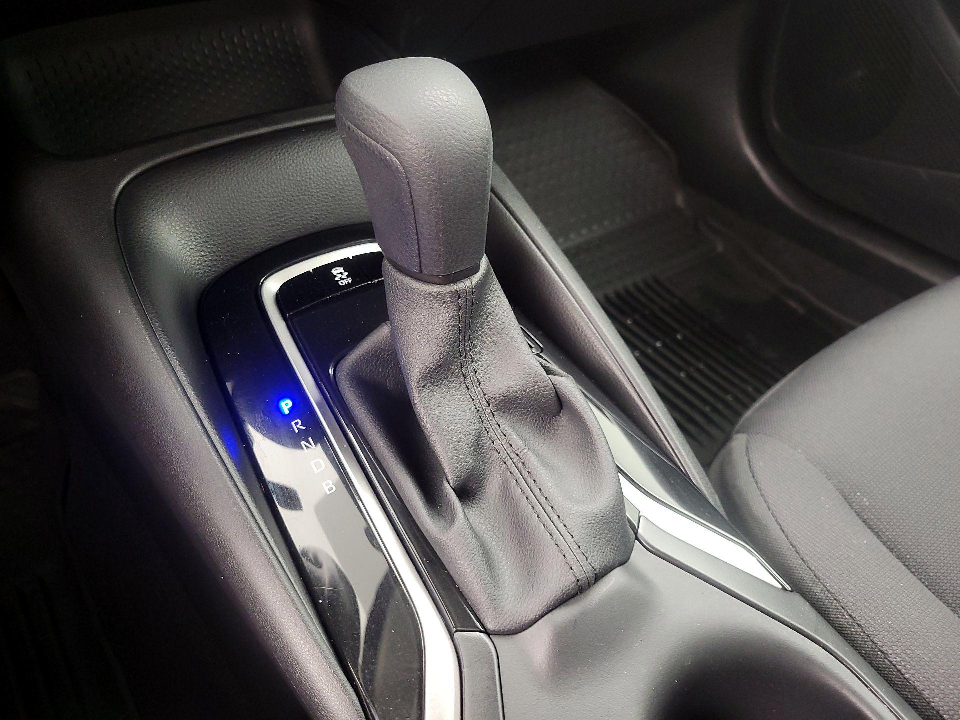 Thumbnail: 2025 Toyota Corolla - 17