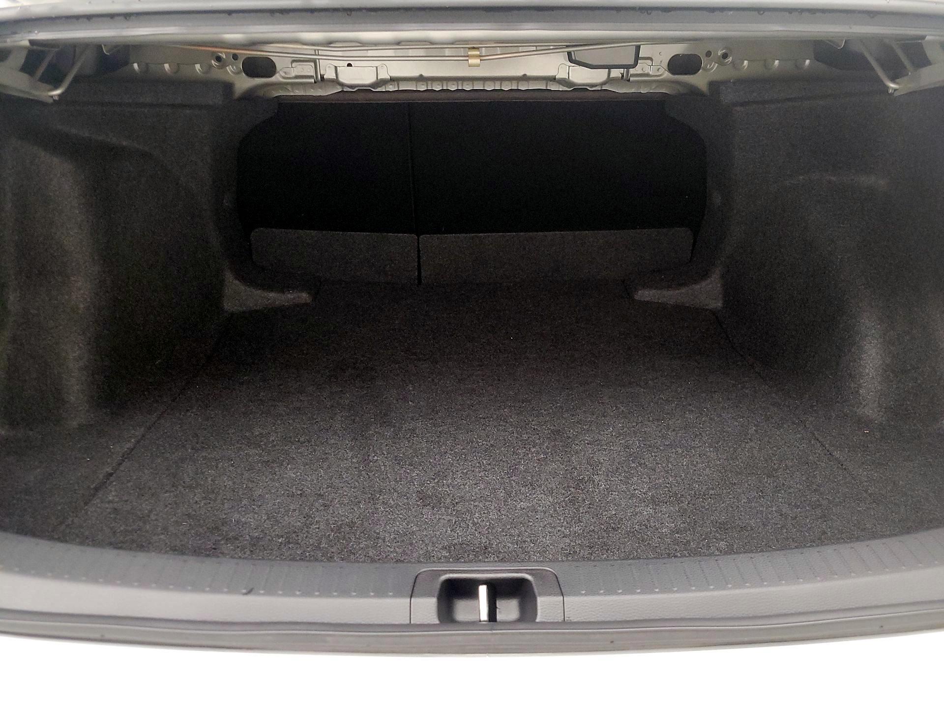 Thumbnail: 2025 Toyota Corolla - 20