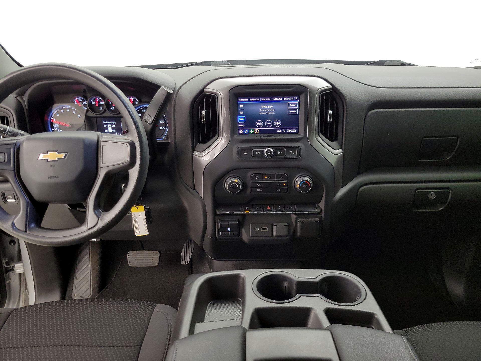 Thumbnail: 2021 Chevrolet Silverado 1500 - 9