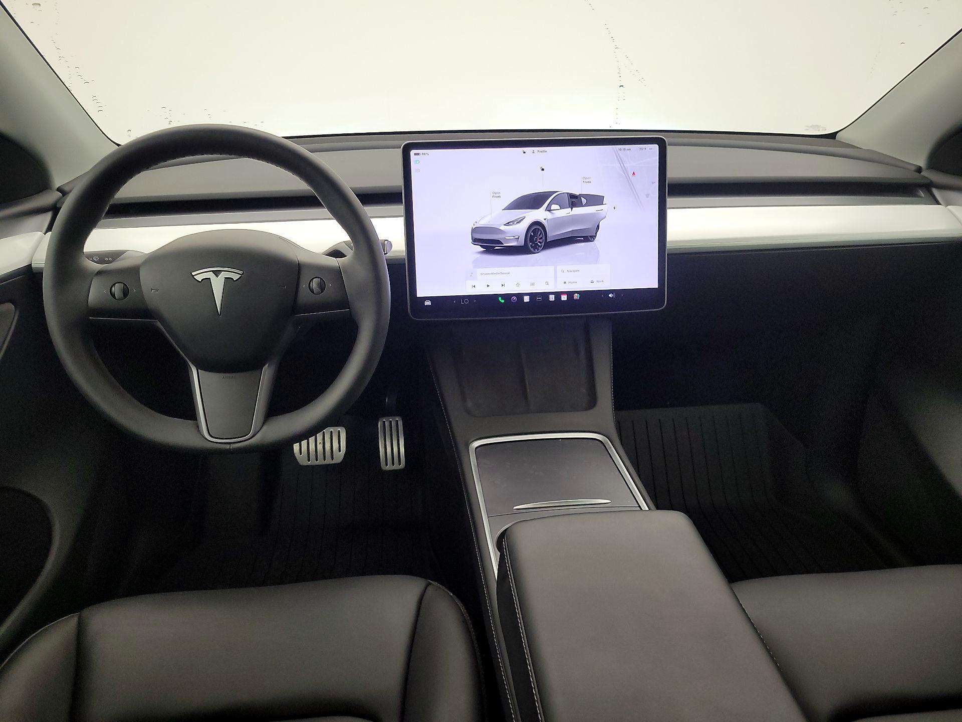 Thumbnail: 2024 Tesla Model Y - 9