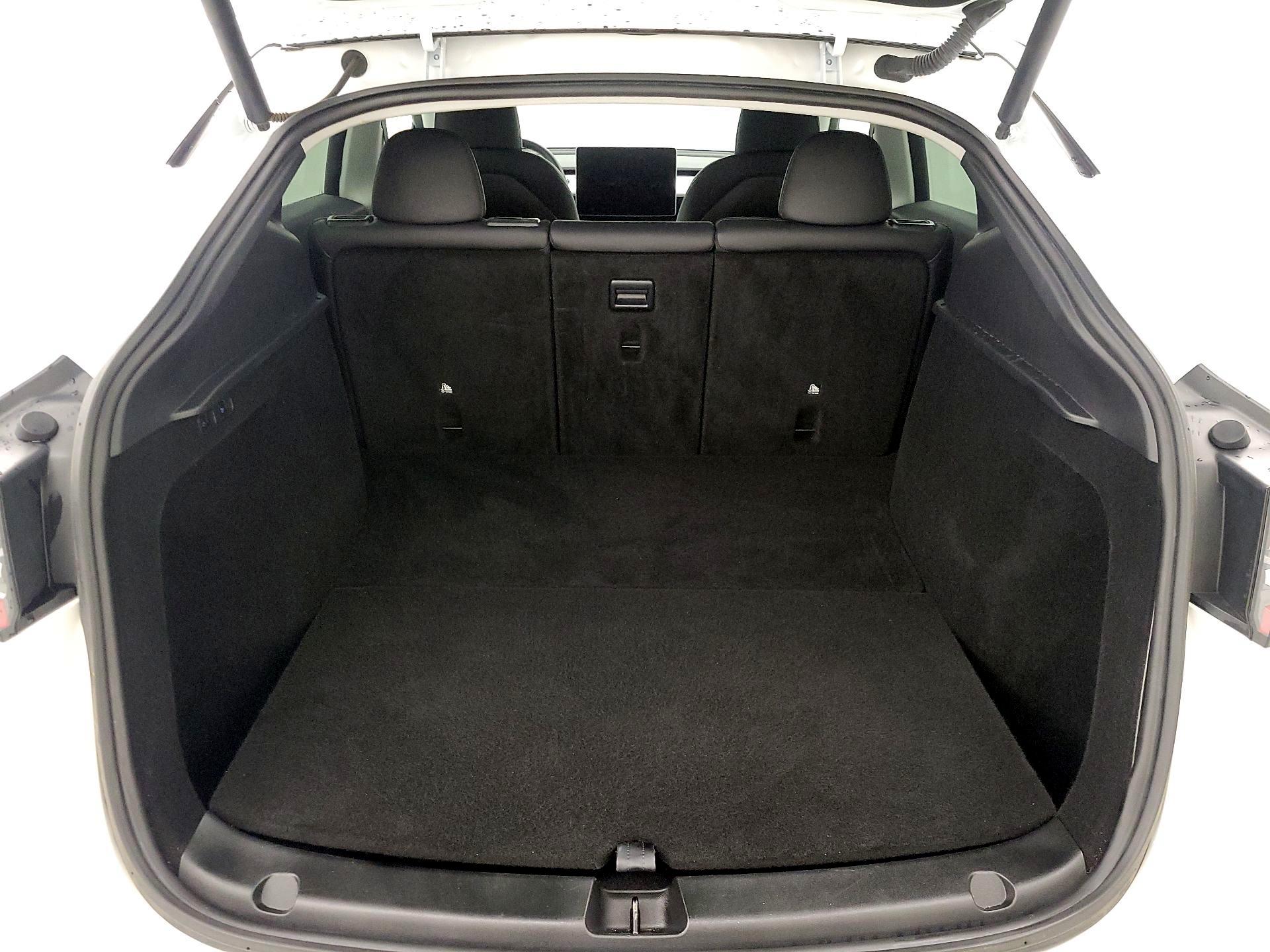 Thumbnail: 2024 Tesla Model Y - 20