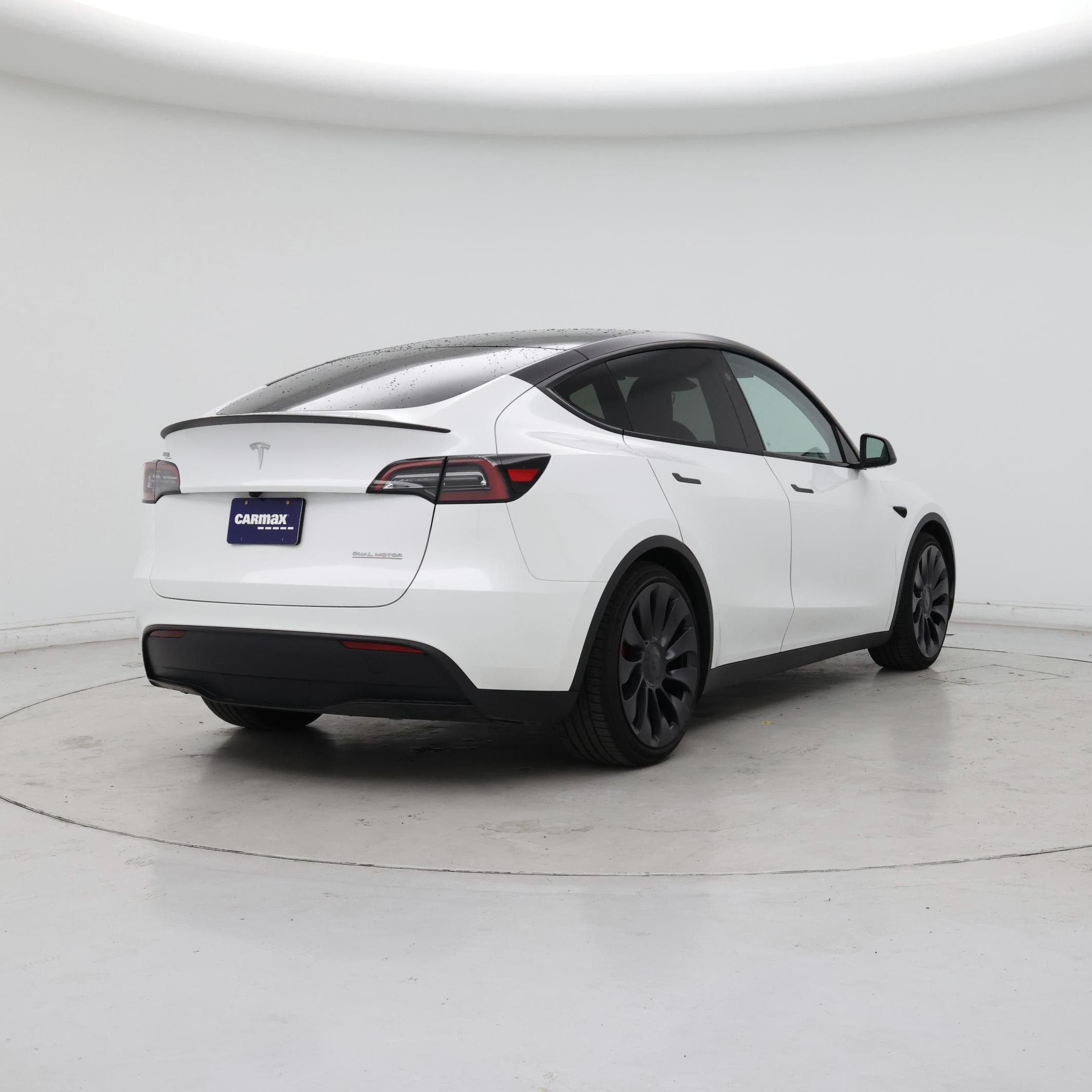 Thumbnail: 2024 Tesla Model Y - 8