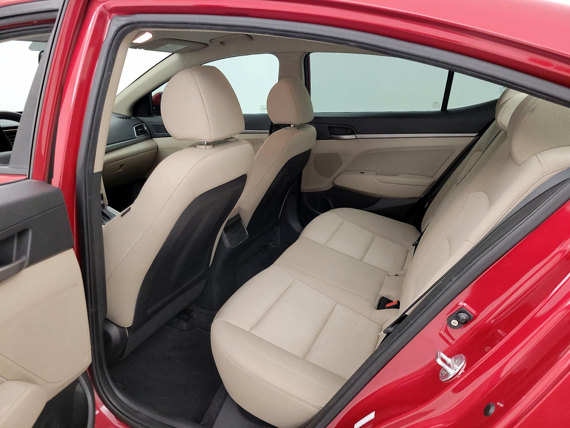 Thumbnail: 2018 Hyundai Elantra - 19