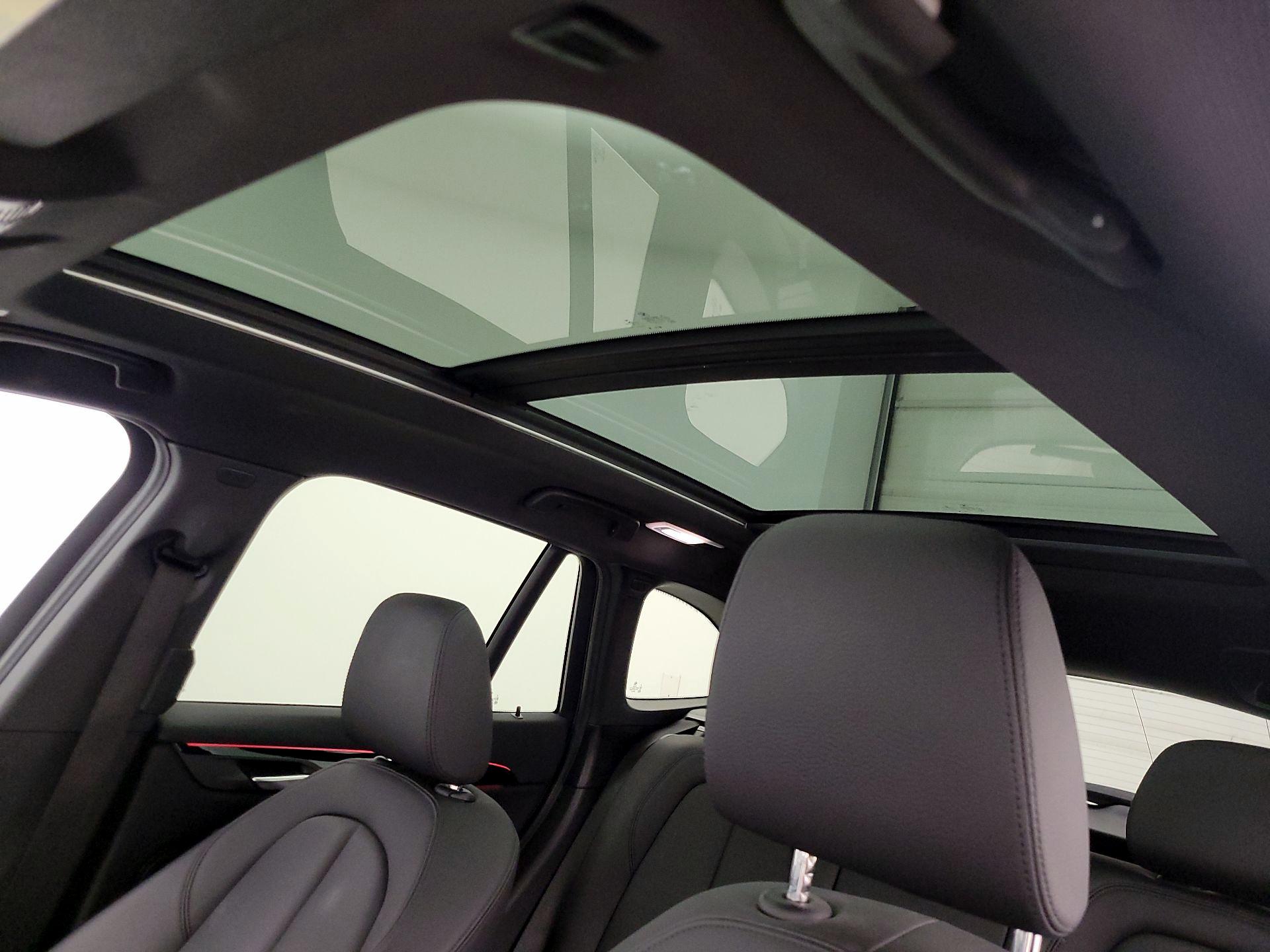 Thumbnail: 2020 BMW X1 - 20