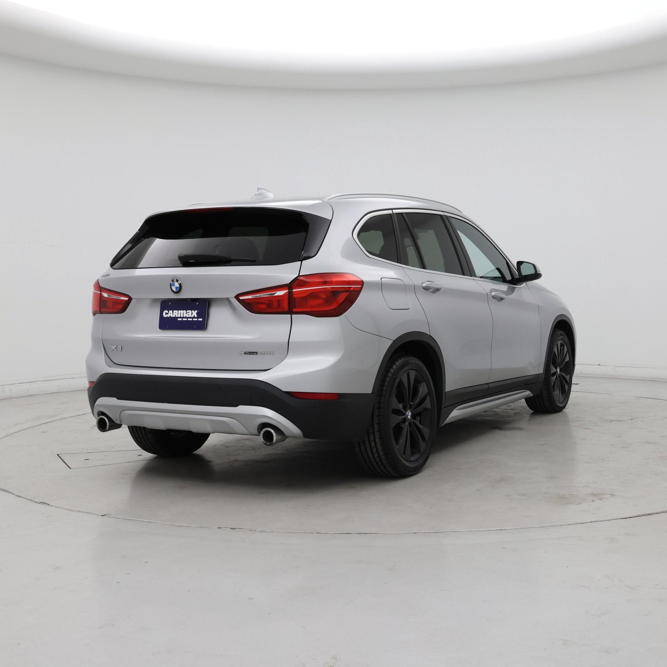 Thumbnail: 2020 BMW X1 - 8