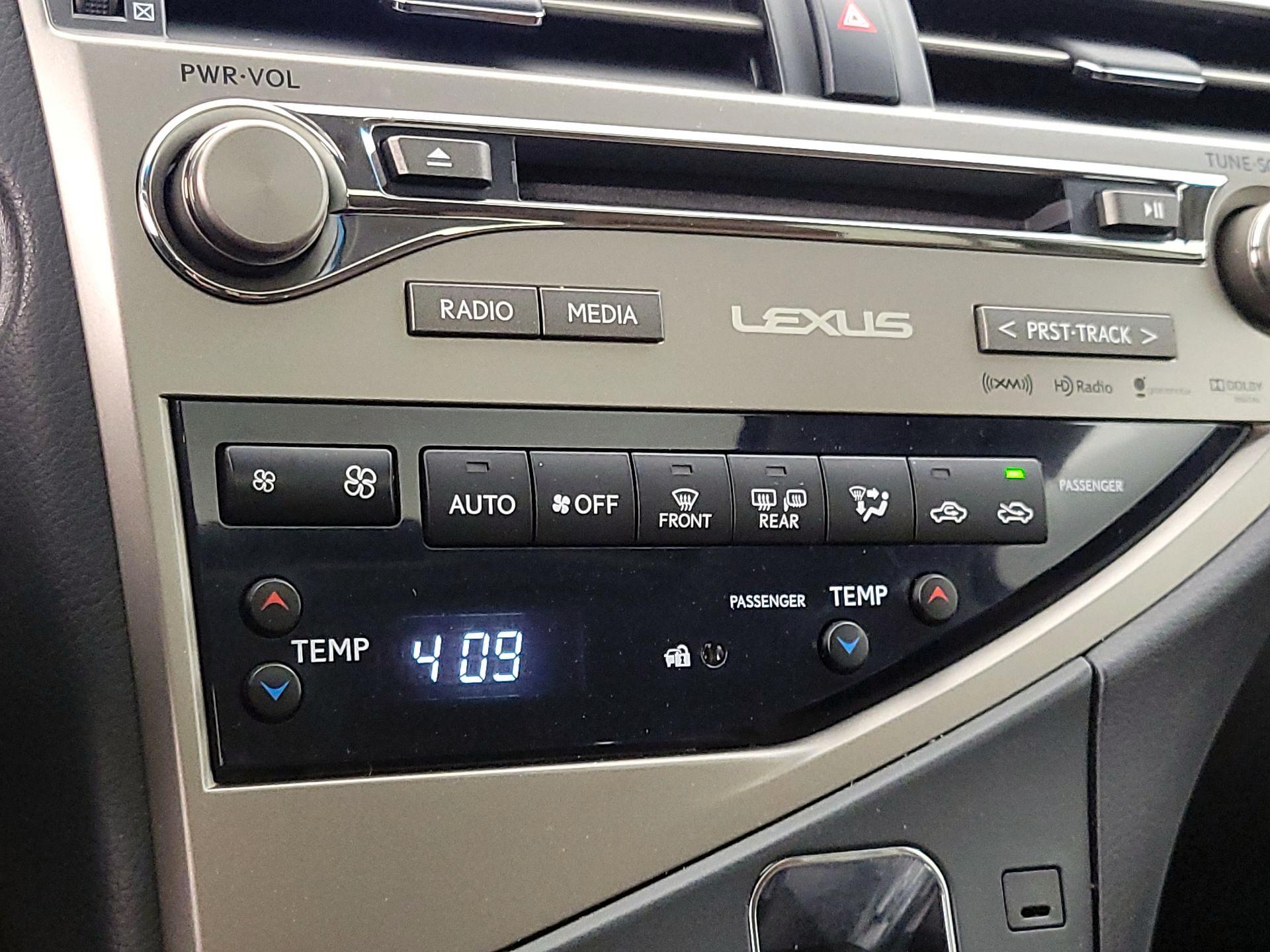 Thumbnail: 2015 Lexus RX - 16