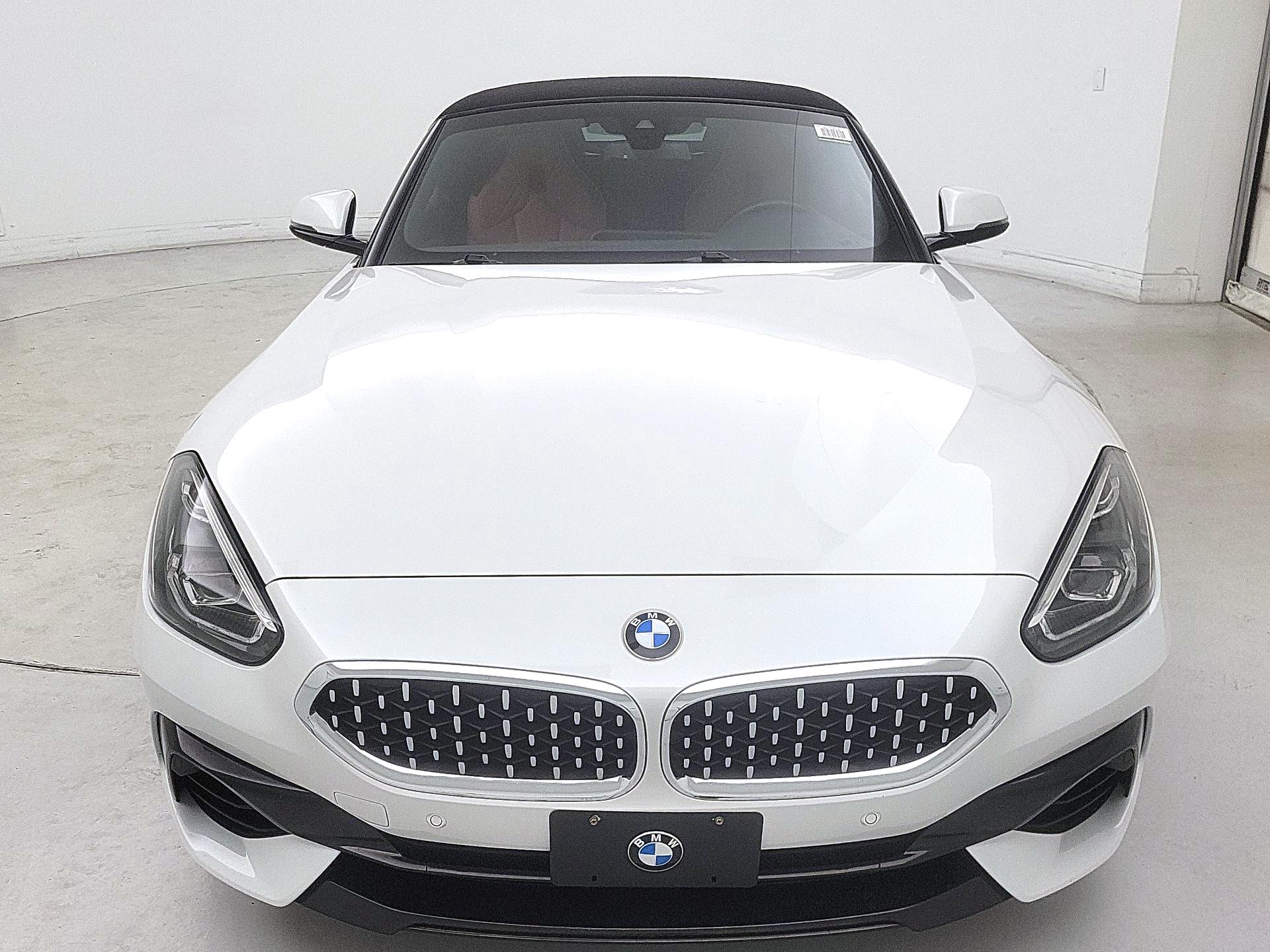 Thumbnail: 2022 BMW Z4 - 2