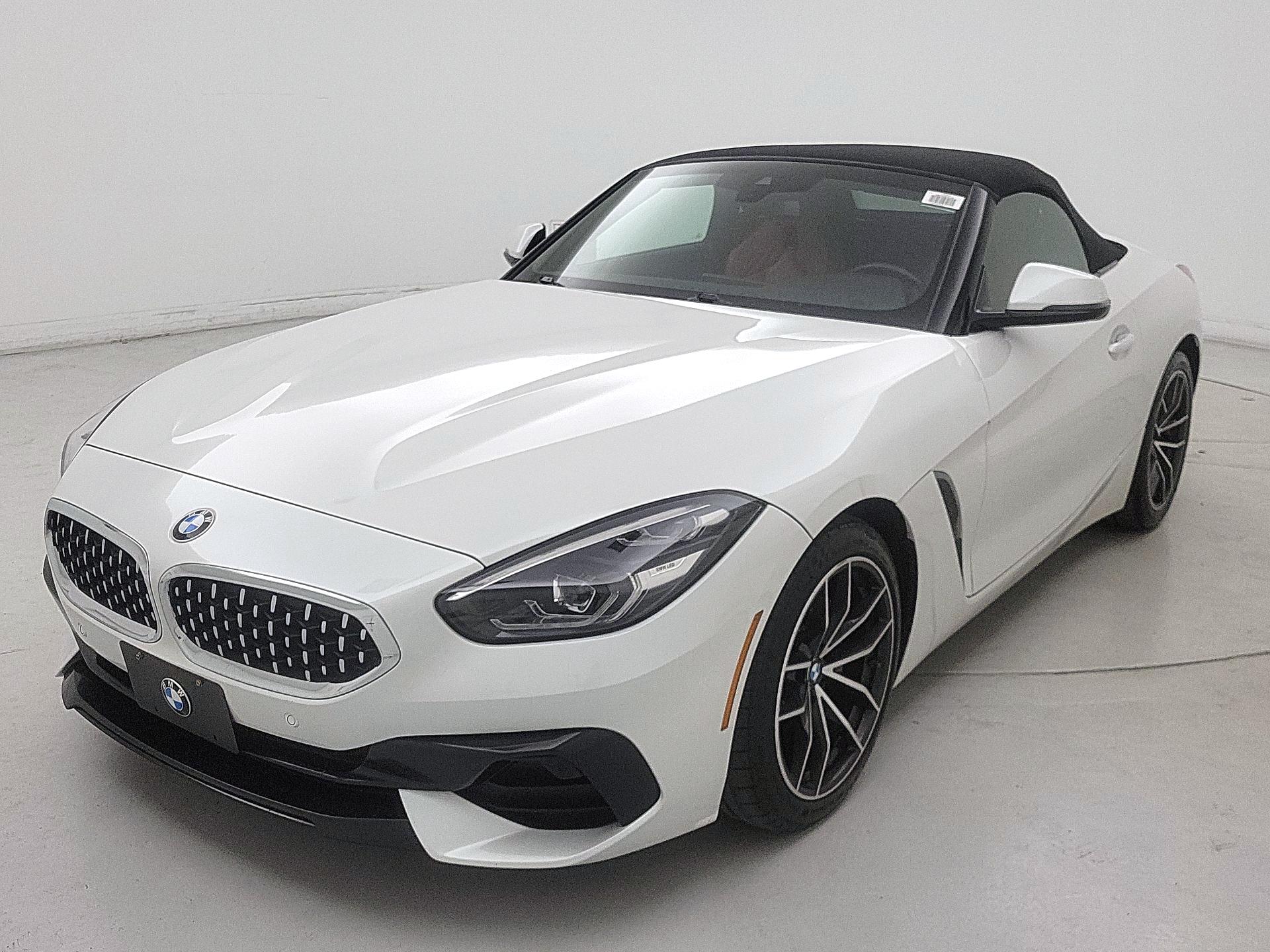 Thumbnail: 2022 BMW Z4 - 3