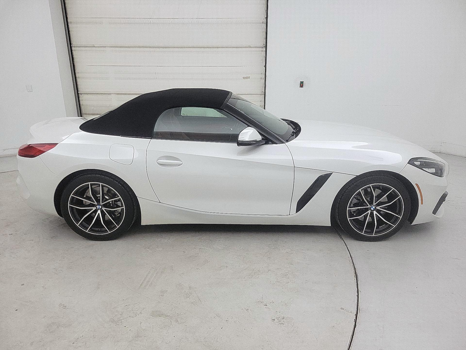 Thumbnail: 2022 BMW Z4 - 4