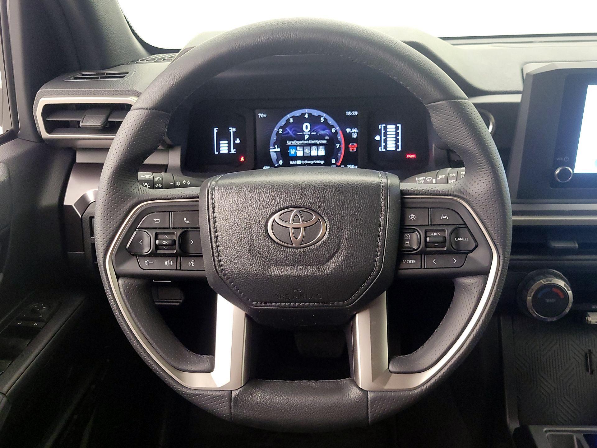 Thumbnail: 2025 Toyota 4Runner - 10