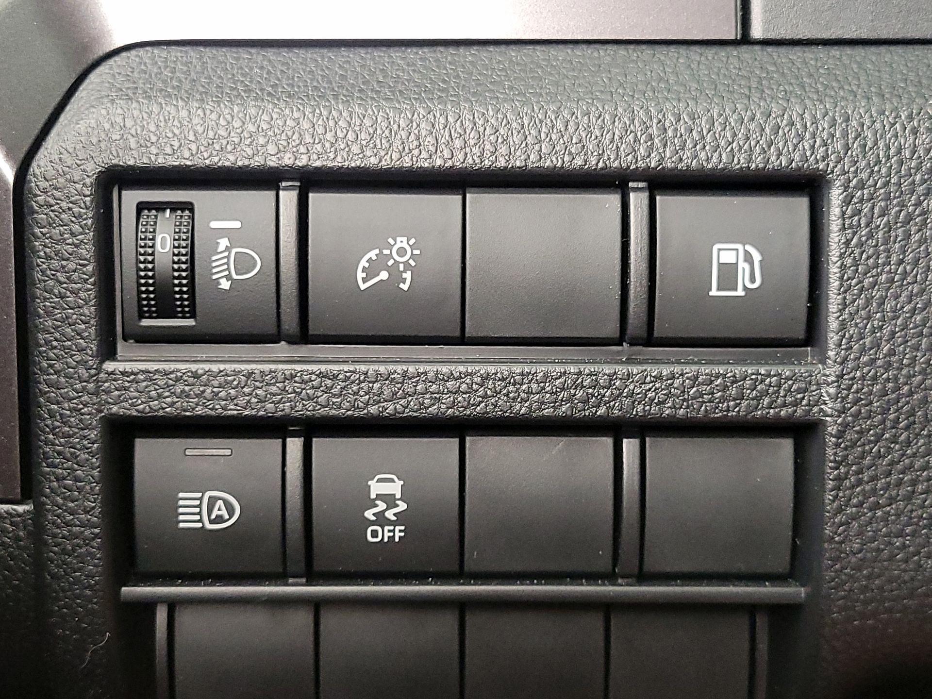 Thumbnail: 2025 Toyota 4Runner - 13