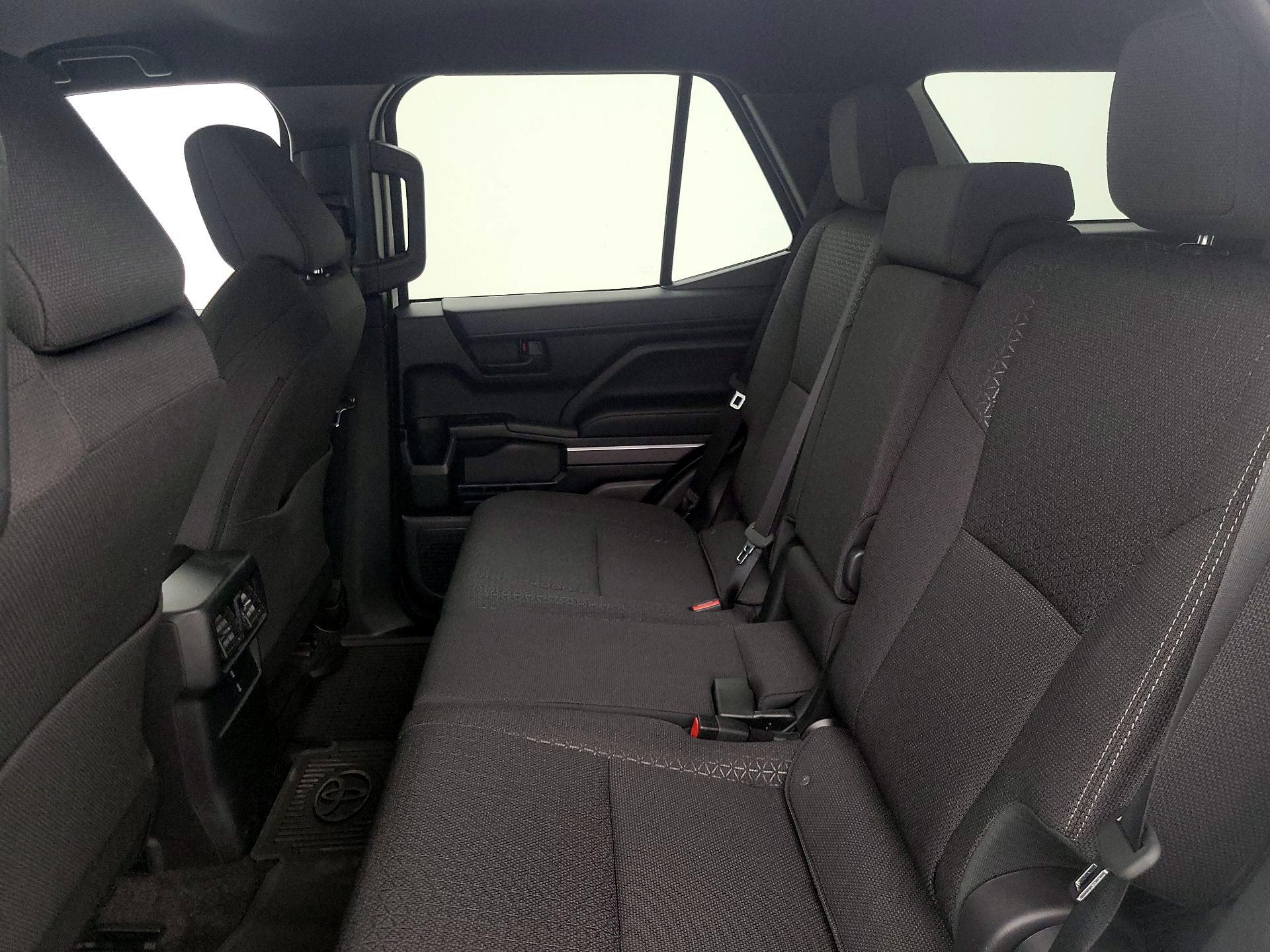 Thumbnail: 2025 Toyota 4Runner - 19