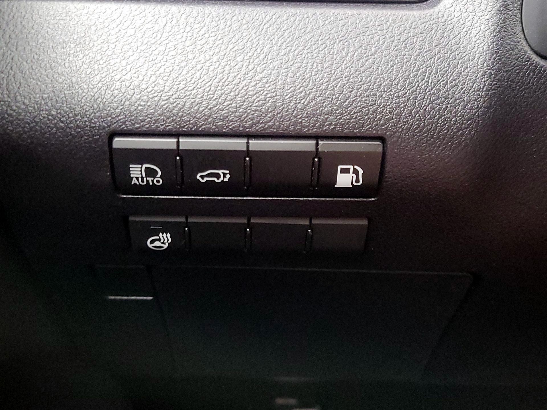 Thumbnail: 2022 Lexus RX - 11