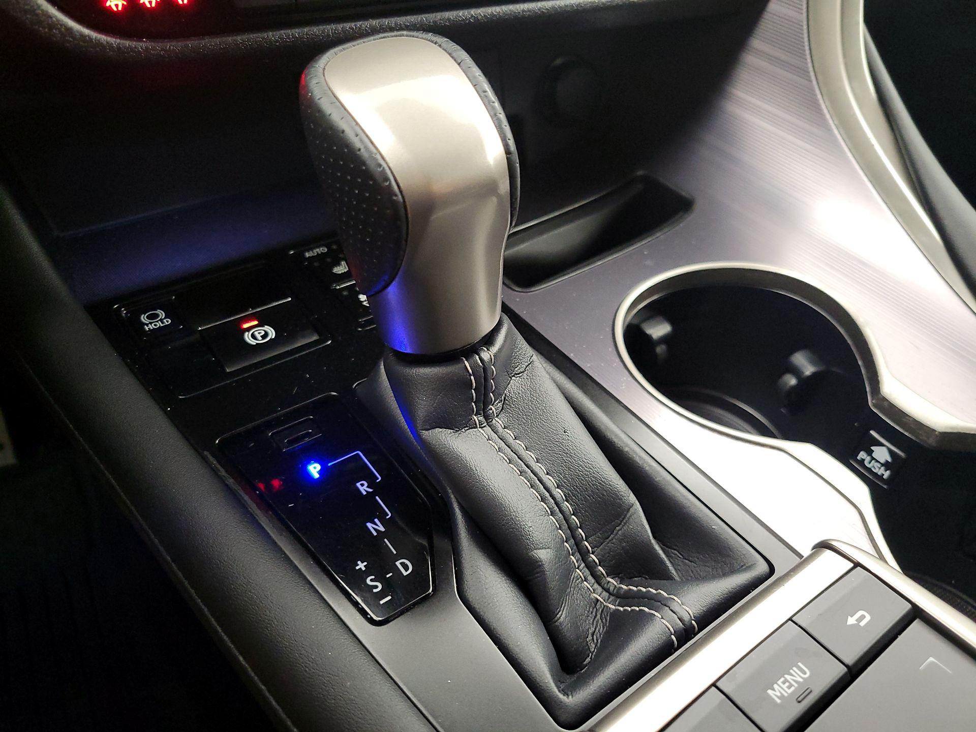 Thumbnail: 2022 Lexus RX - 16