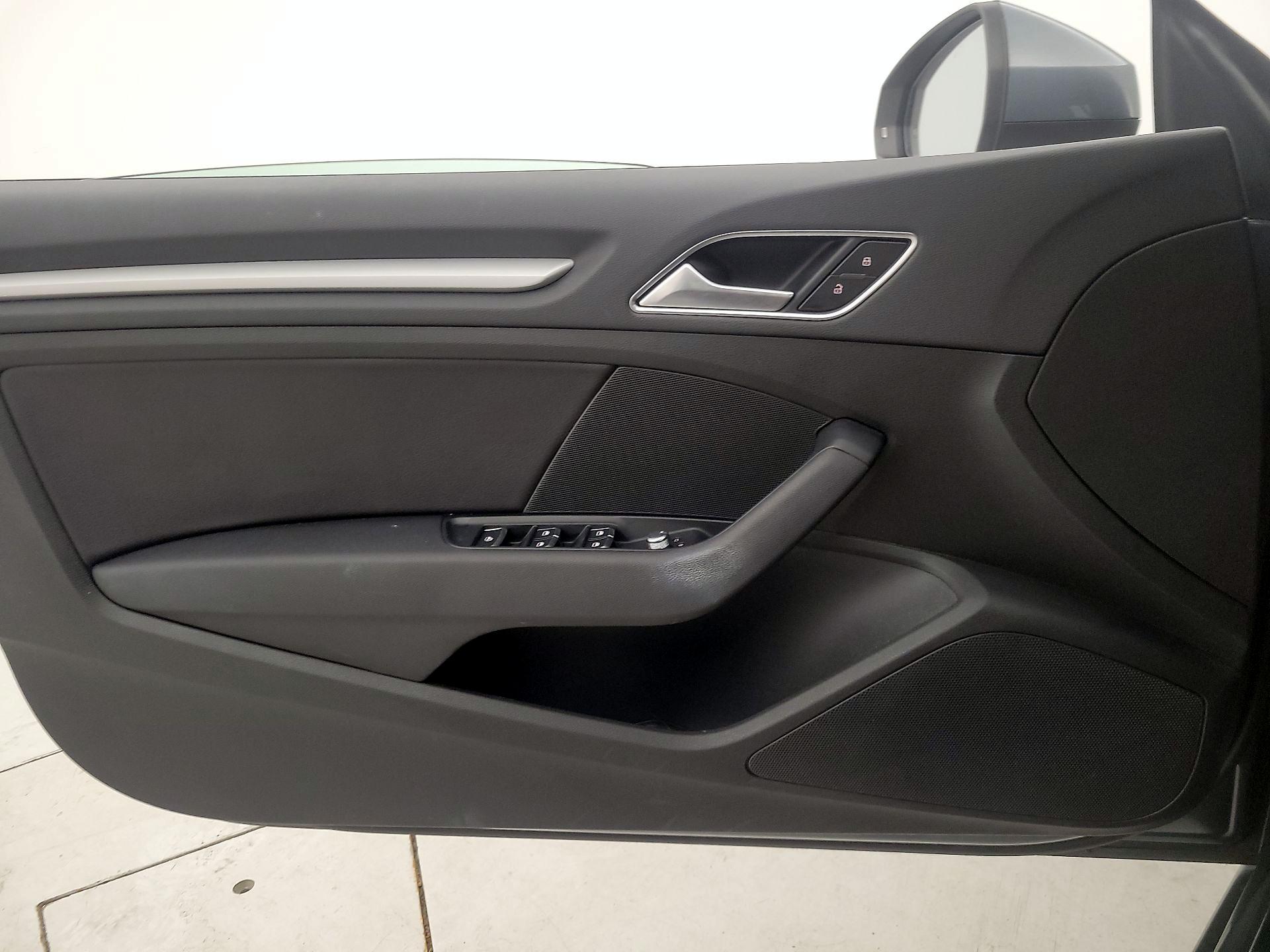 Thumbnail: 2016 Audi A3 - 12