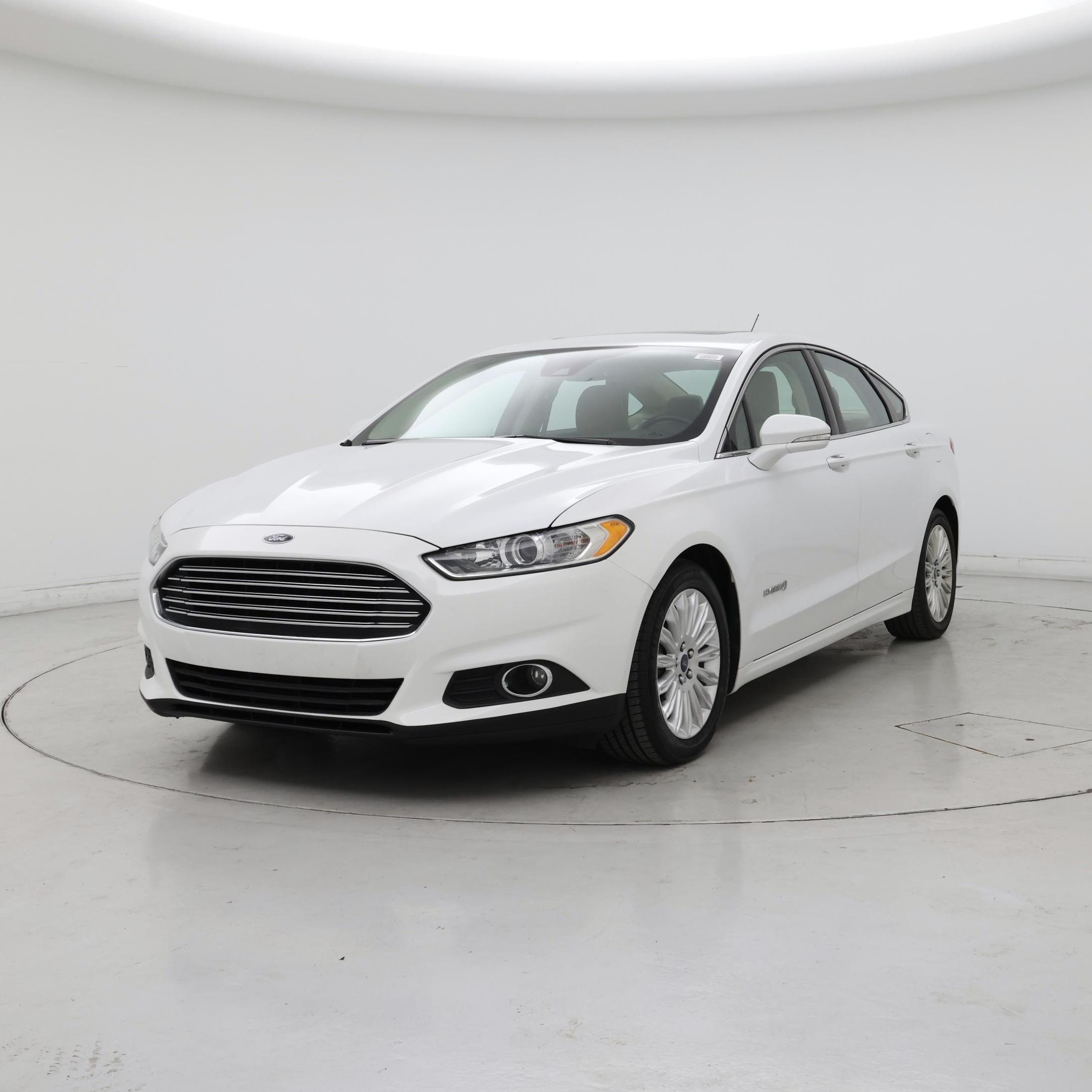 Thumbnail: 2016 Ford Fusion - 4