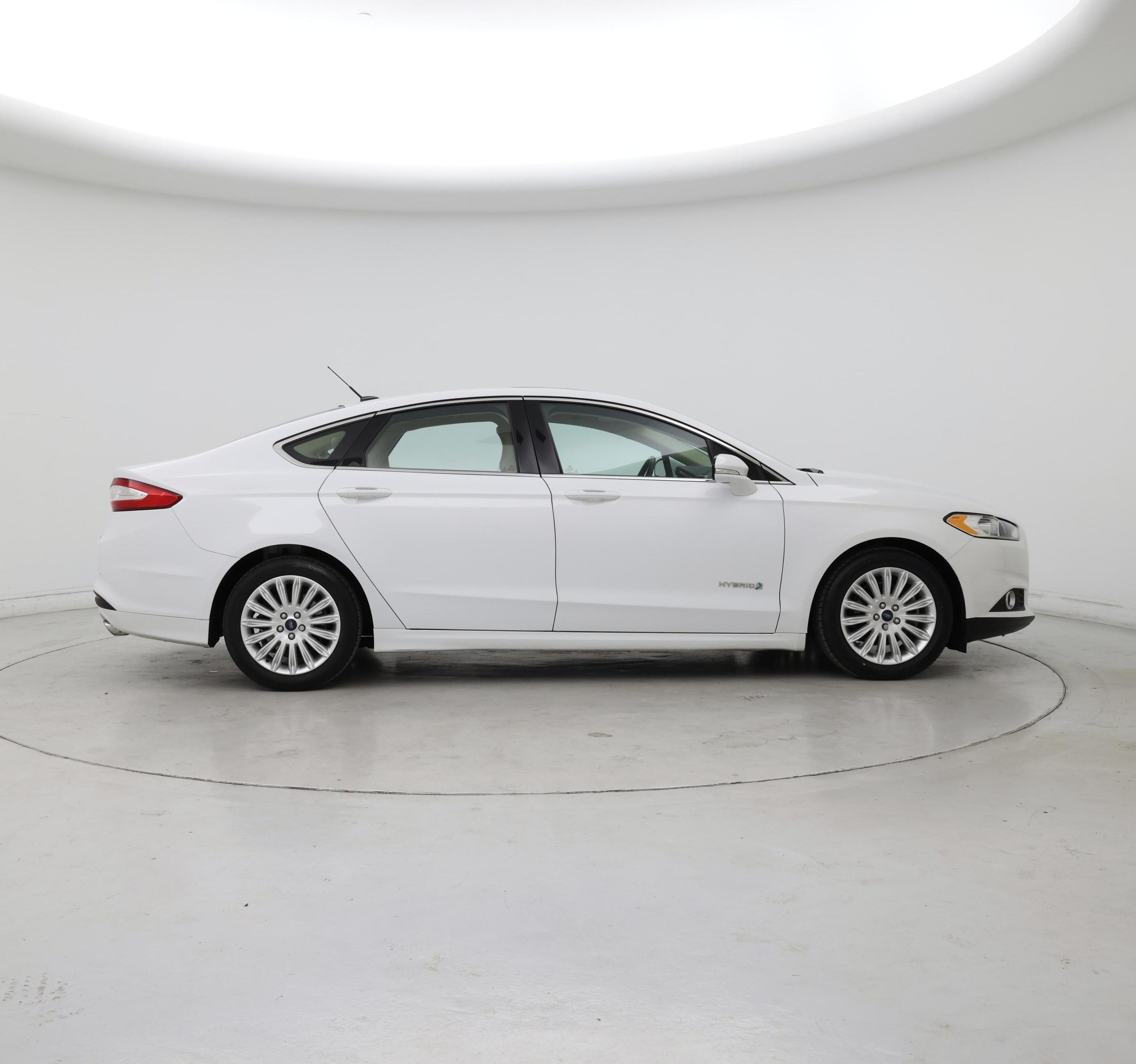 Thumbnail: 2016 Ford Fusion - 7