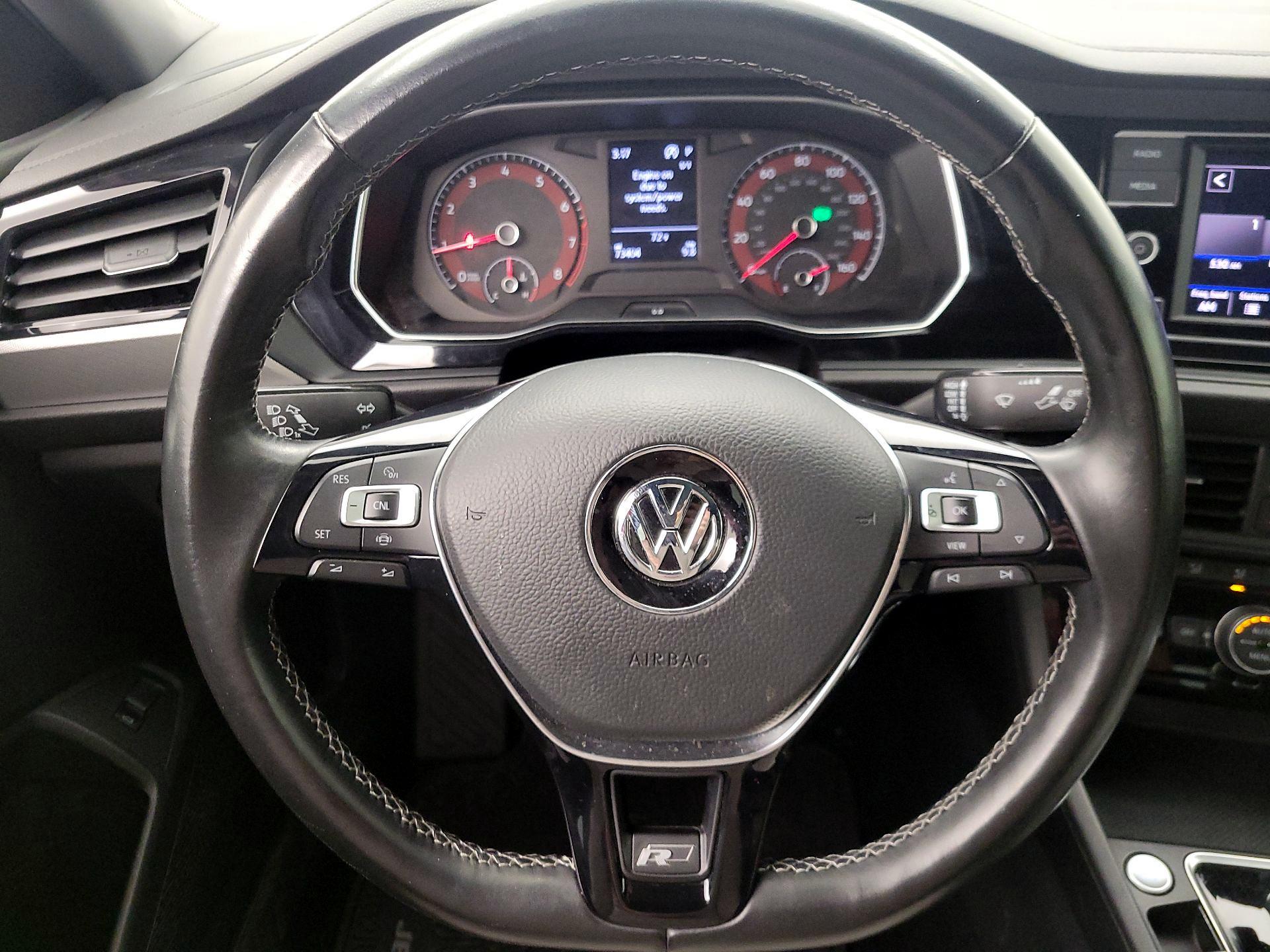 Thumbnail: 2019 Volkswagen Jetta - 10
