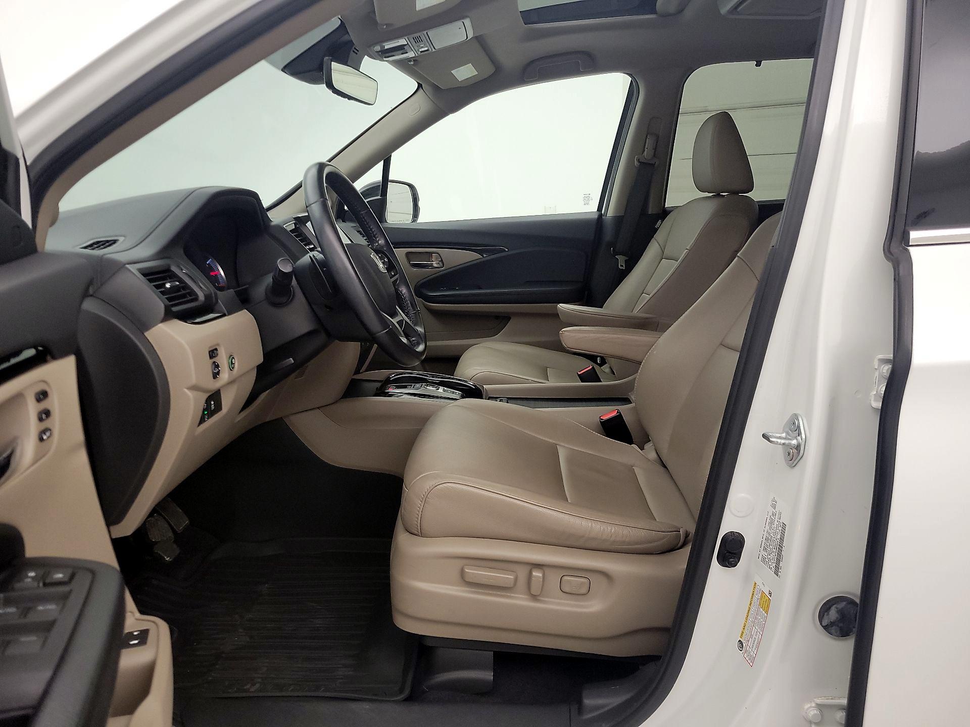 Thumbnail: 2021 Honda Pilot - 11