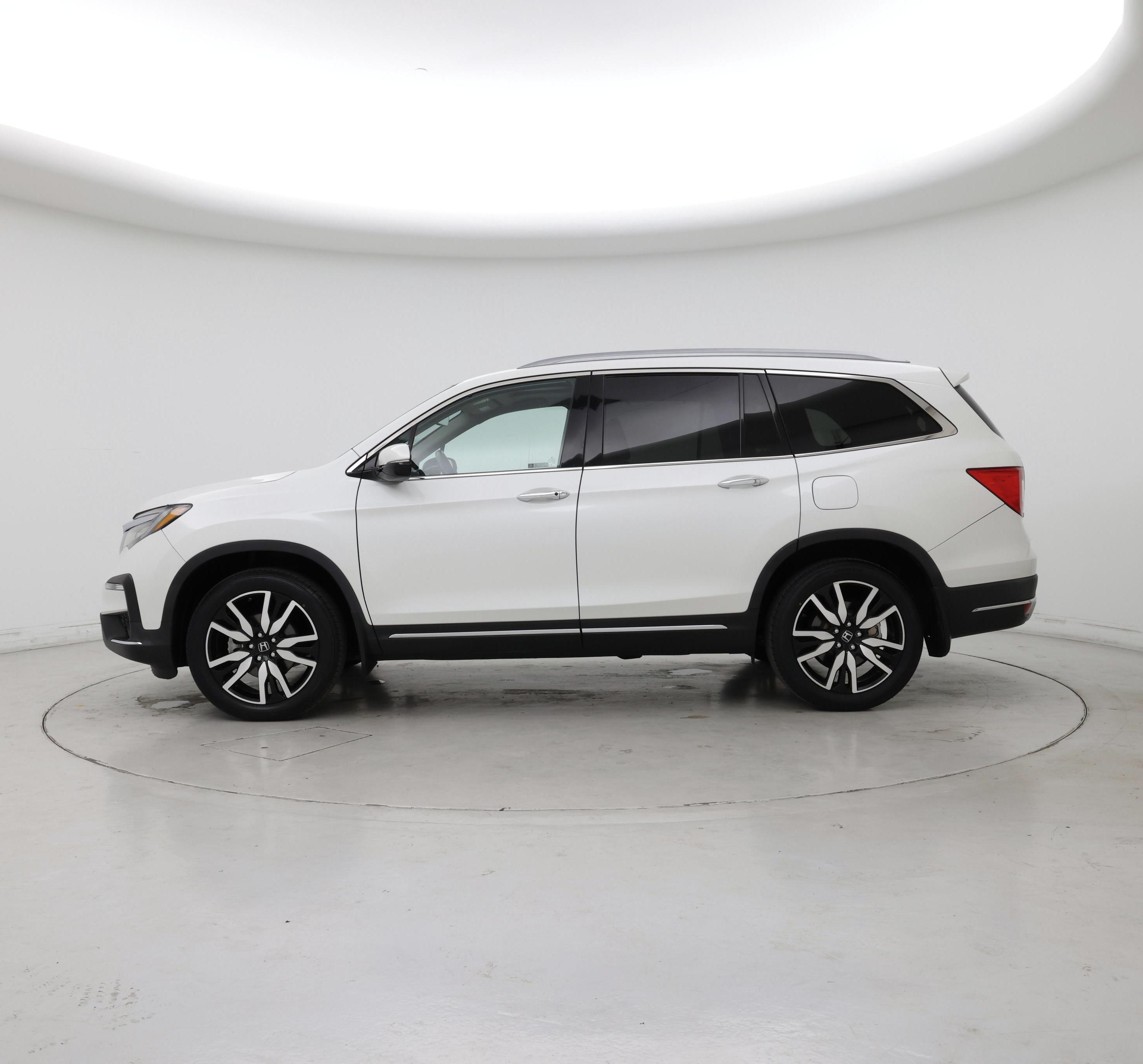 Thumbnail: 2021 Honda Pilot - 3
