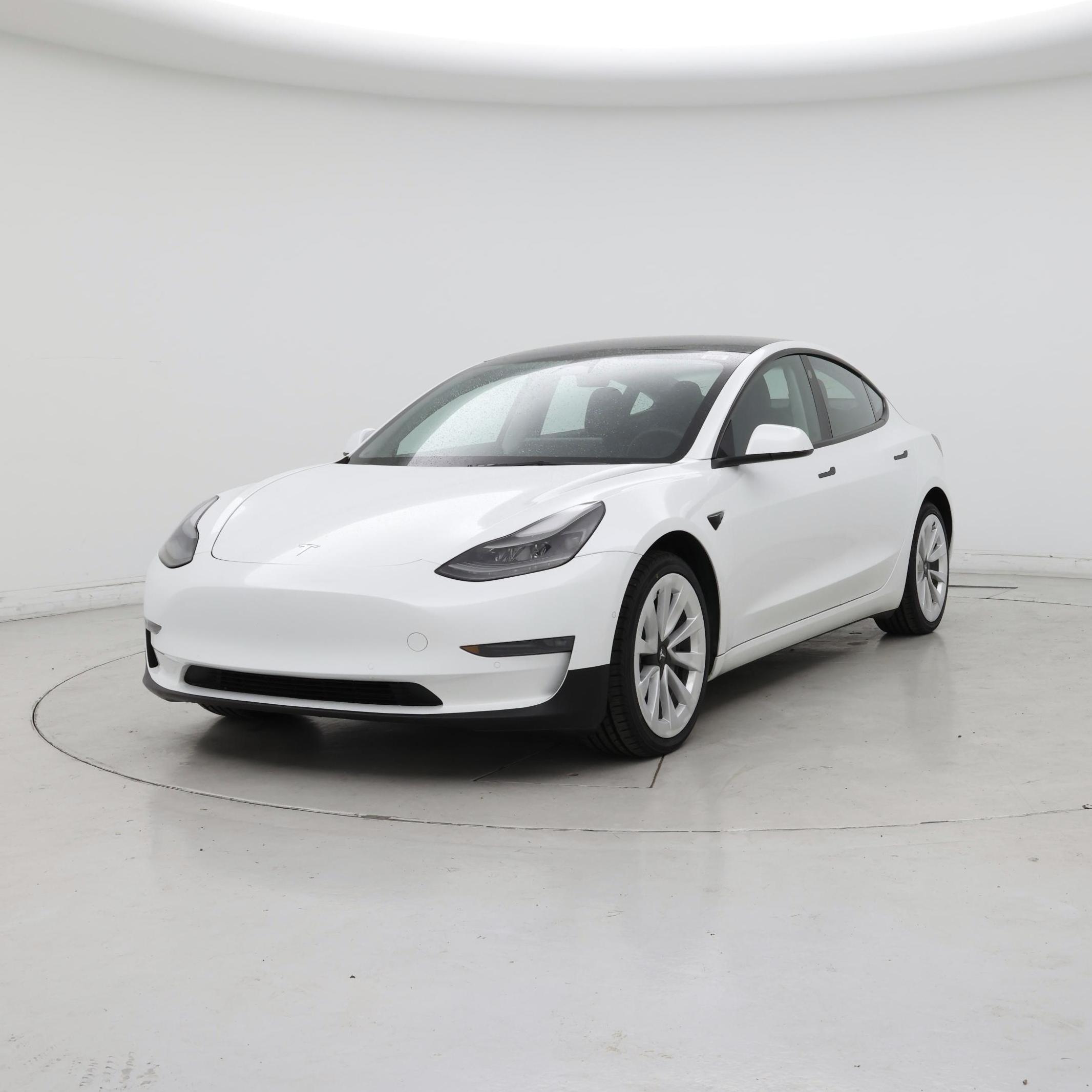 Thumbnail: 2022 Tesla Model 3 - 4
