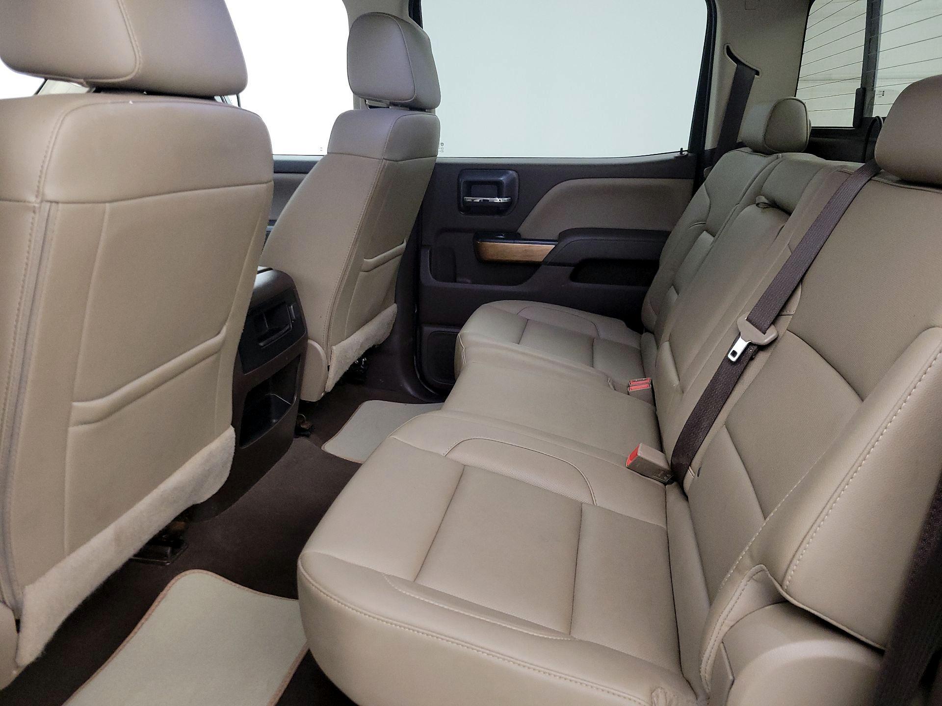 Thumbnail: 2019 Chevrolet Silverado 3500 - 20