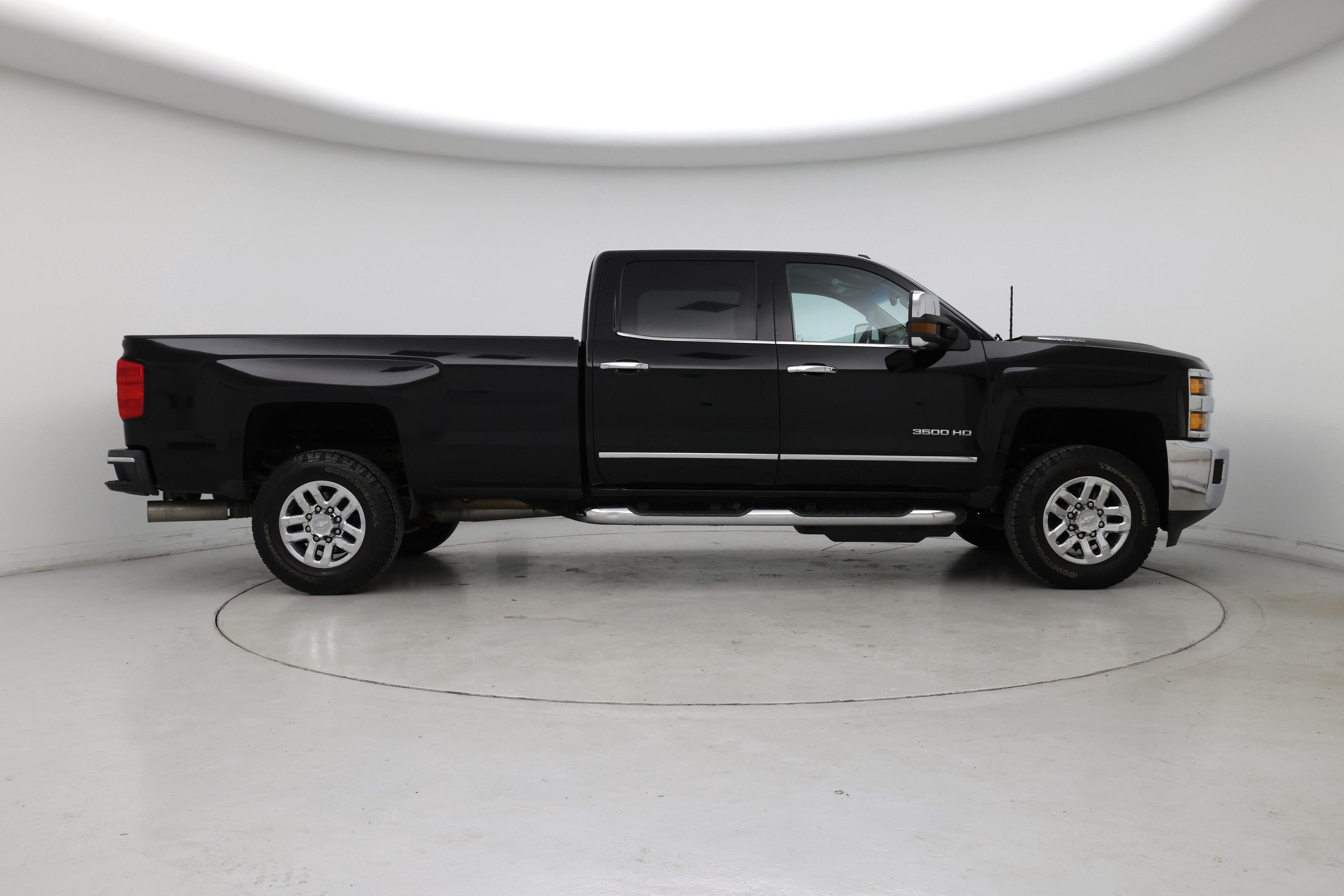 Thumbnail: 2019 Chevrolet Silverado 3500 - 7