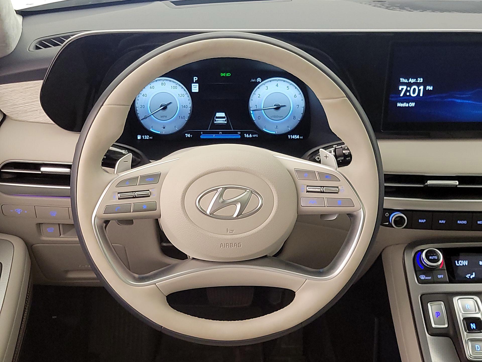 Thumbnail: 2025 Hyundai Palisade - 10