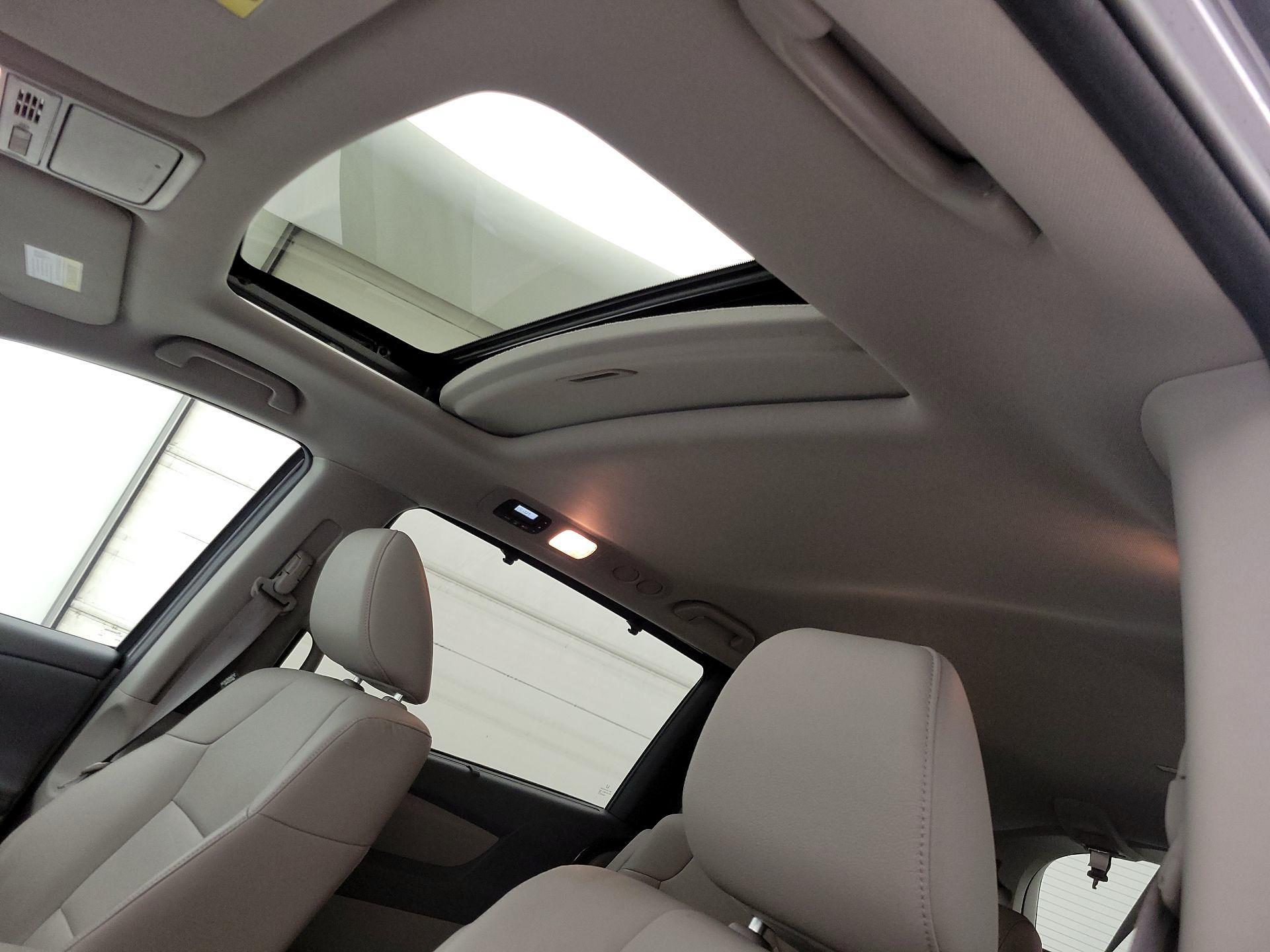 Thumbnail: 2016 Honda Odyssey - 19