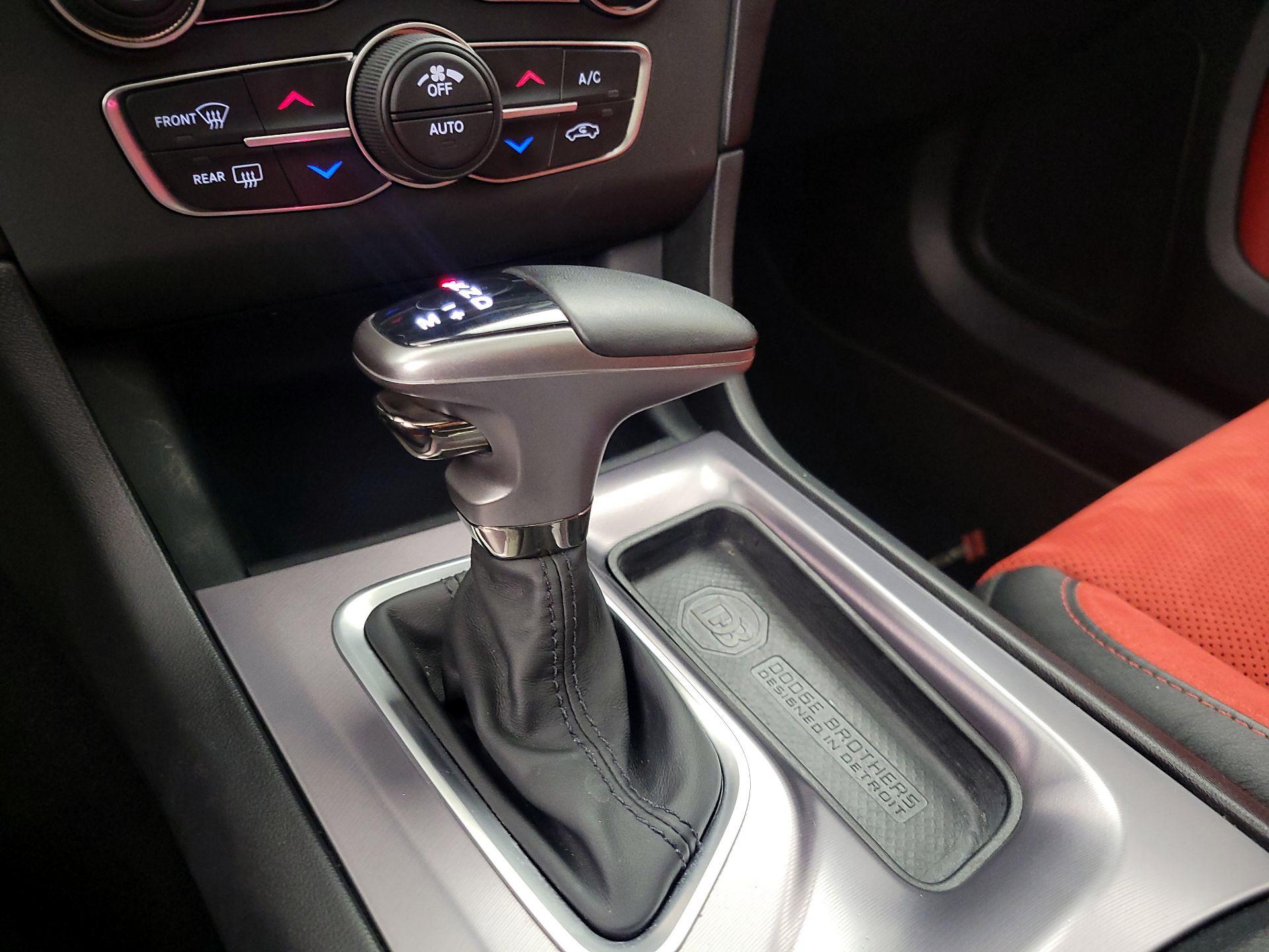 Thumbnail: 2019 Dodge Charger - 17