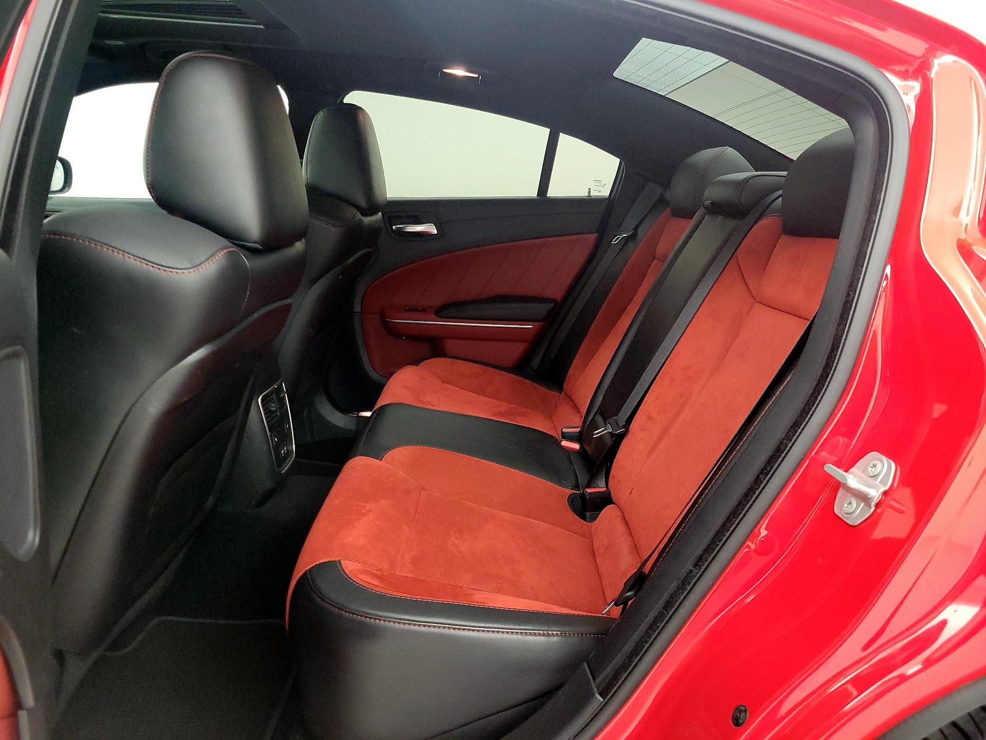 Thumbnail: 2019 Dodge Charger - 20