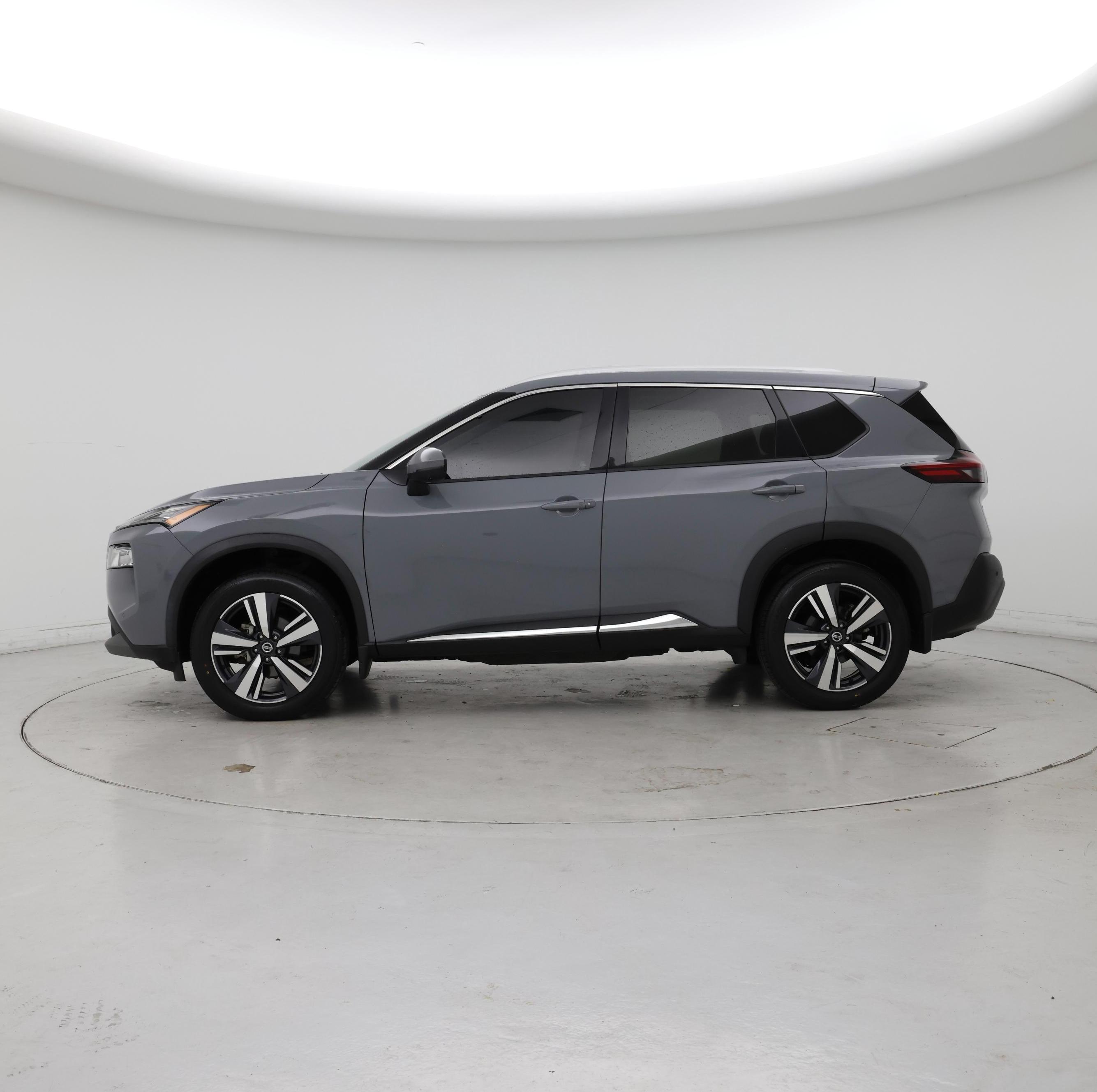 Thumbnail: 2021 Nissan Rogue - 3