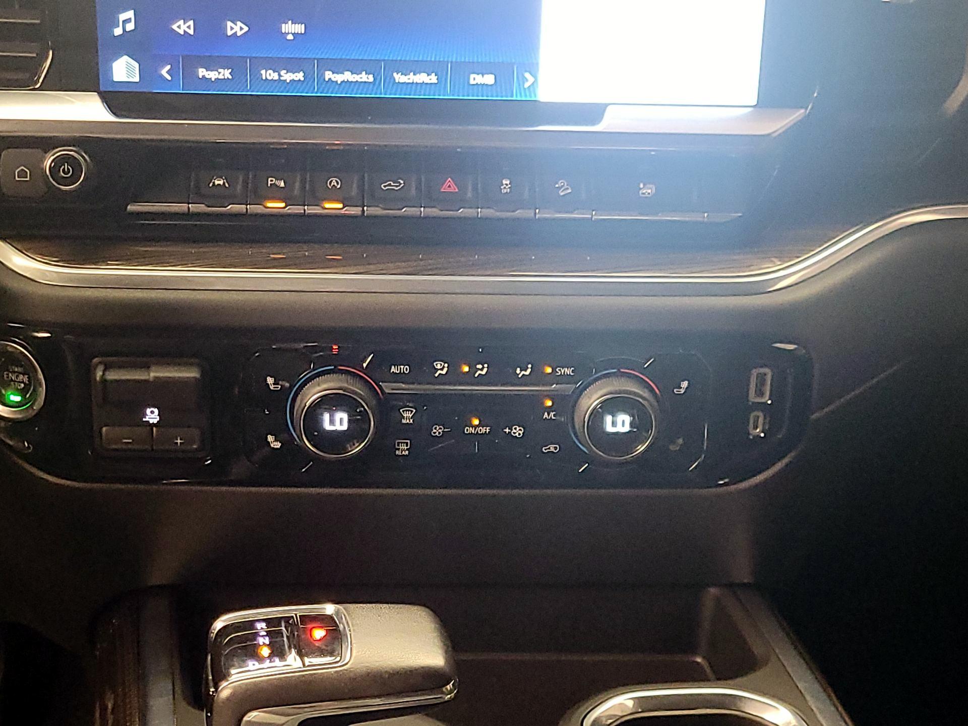 Thumbnail: 2022 Chevrolet Silverado 1500 - 16