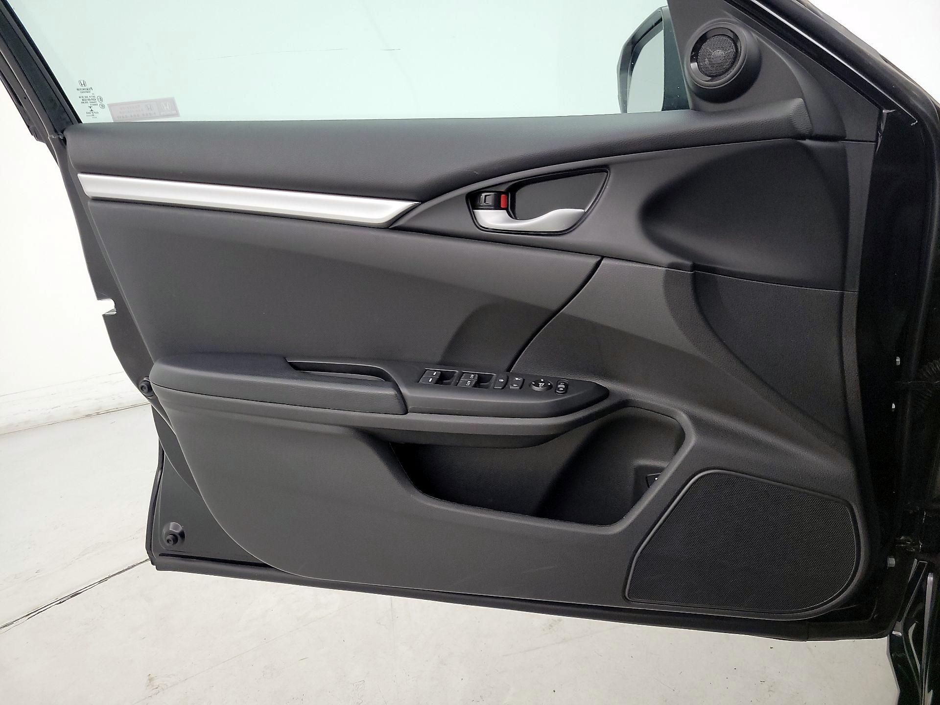 Thumbnail: 2020 Honda Civic - 12