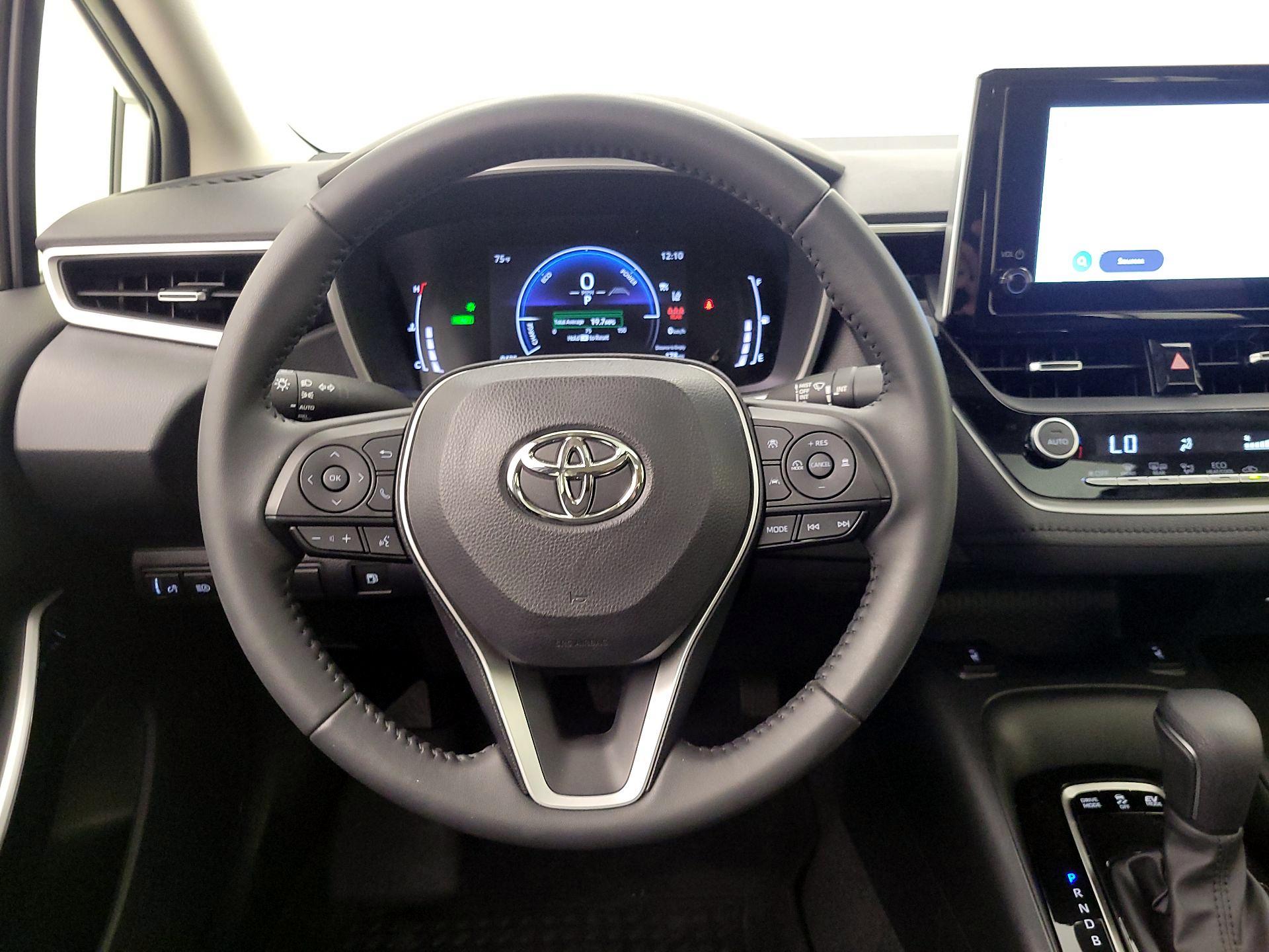 Thumbnail: 2023 Toyota Corolla - 10