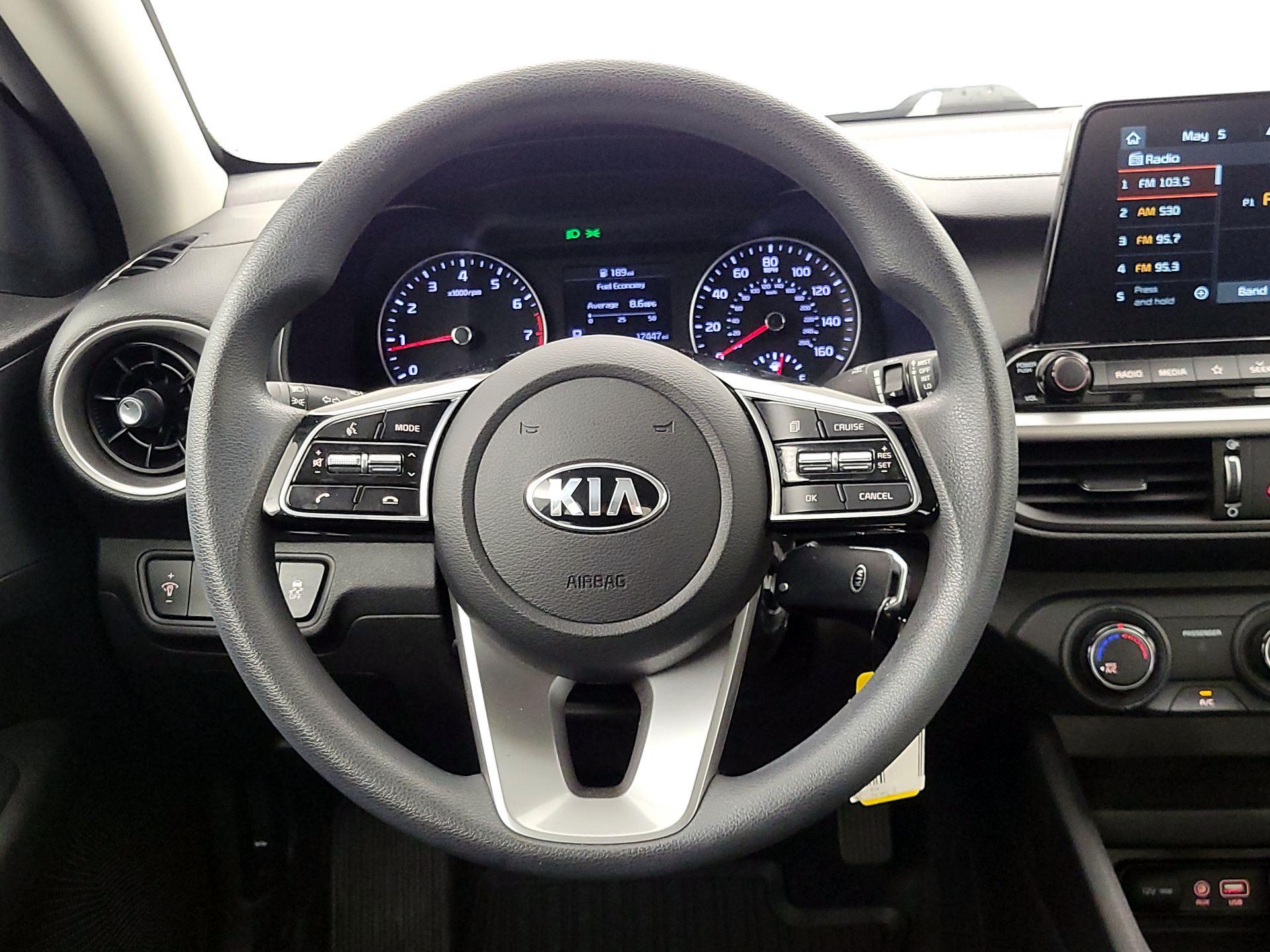 Thumbnail: 2021 Kia Forte - 10