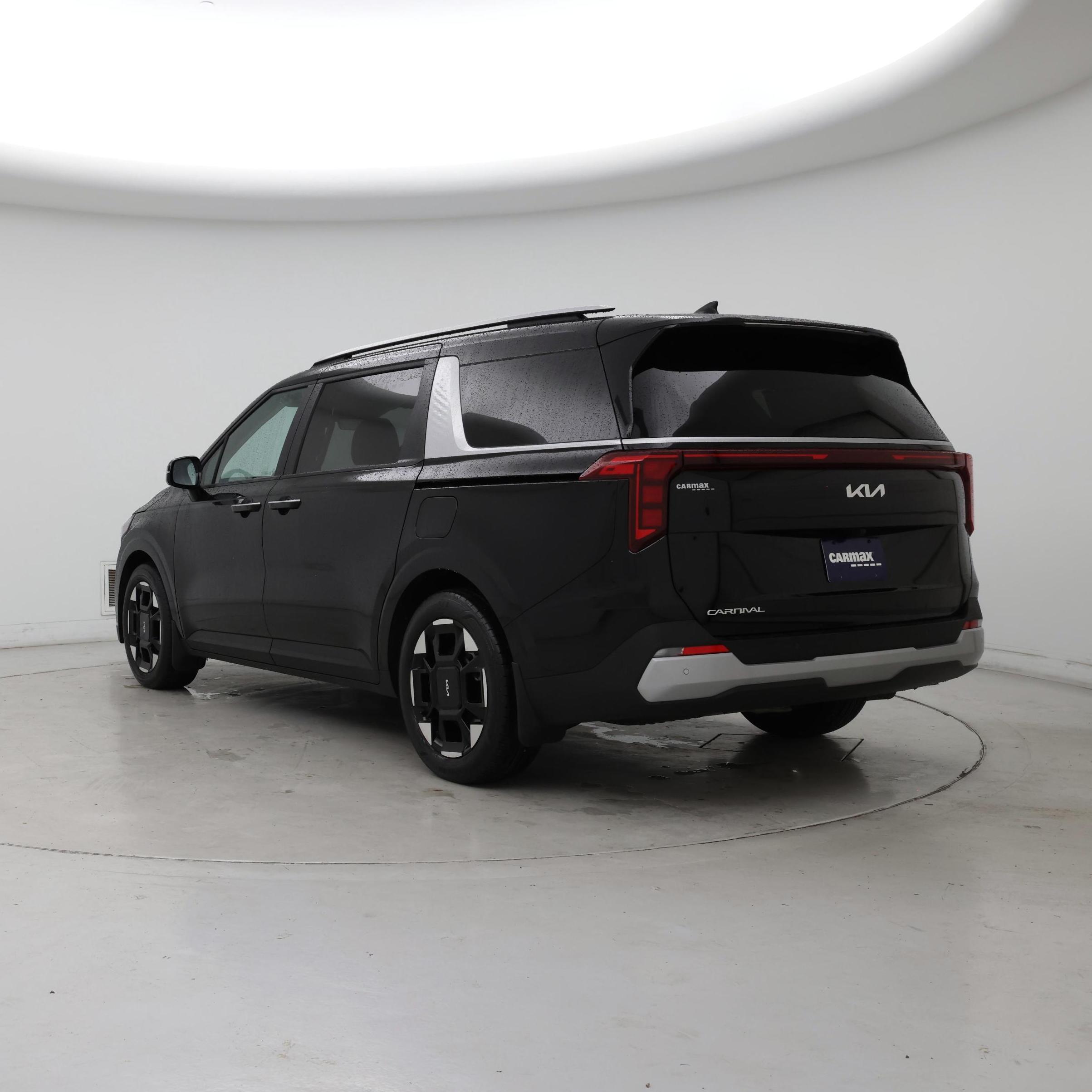 Thumbnail: 2025 Kia Carnival - 2
