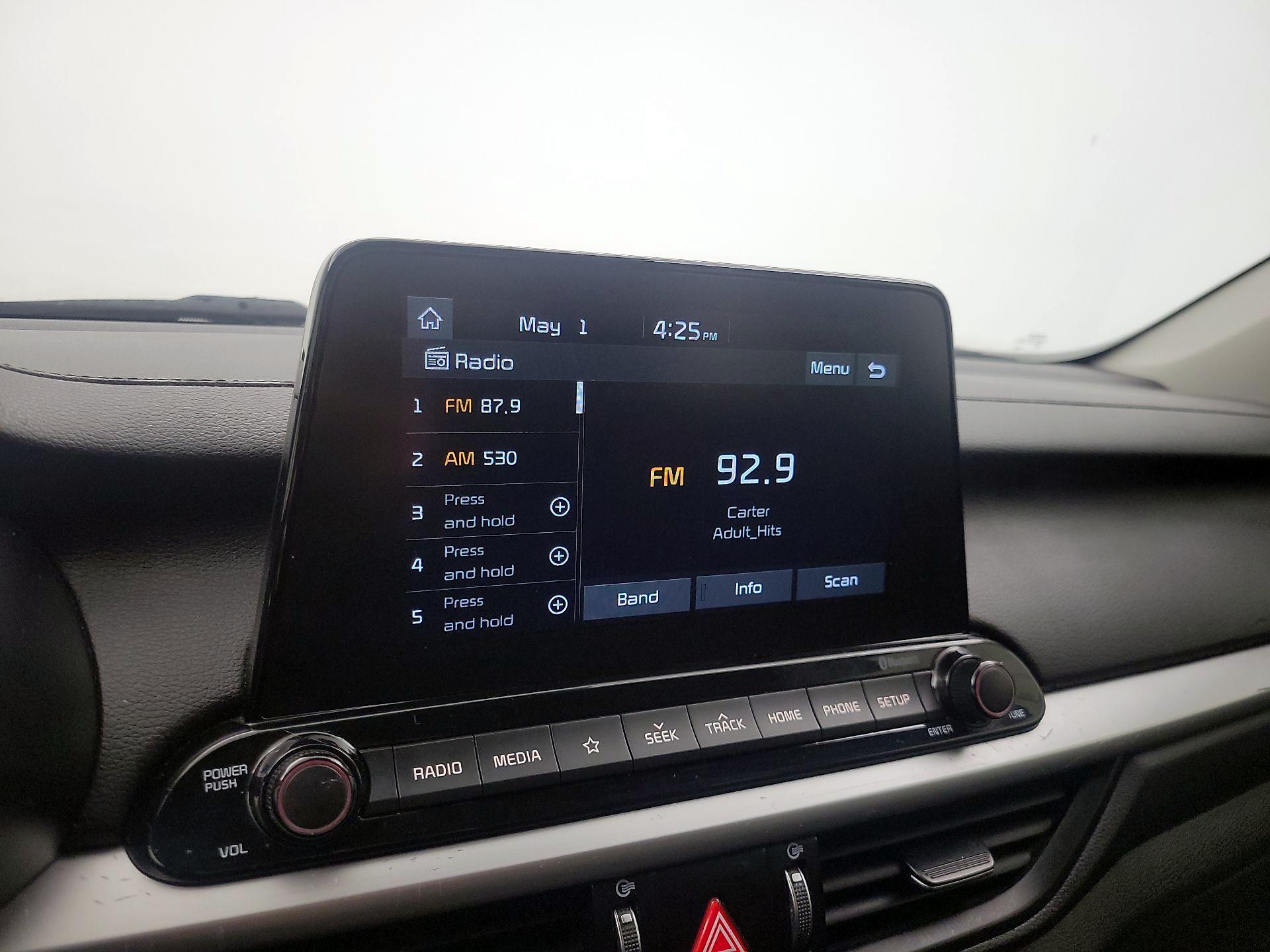 Thumbnail: 2021 Kia Forte - 15