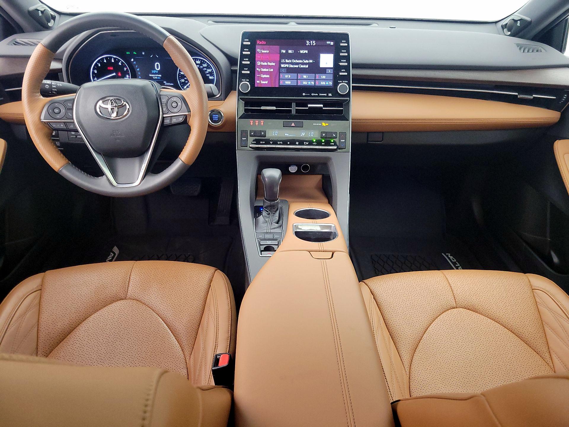 Thumbnail: 2021 Toyota Avalon - 9