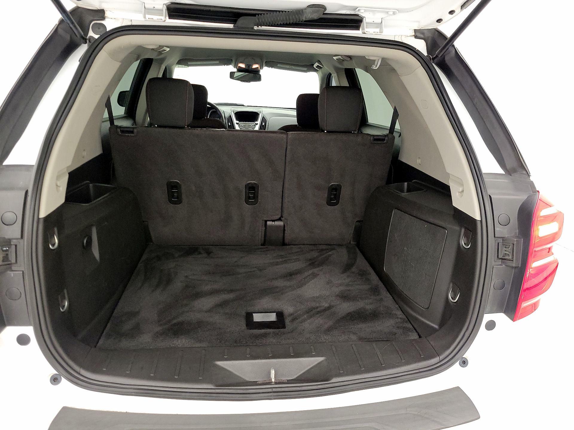 Thumbnail: 2016 Chevrolet Equinox - 19