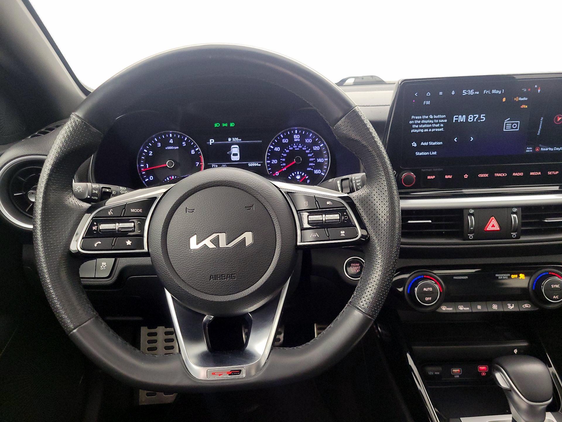 Thumbnail: 2023 Kia Forte - 10