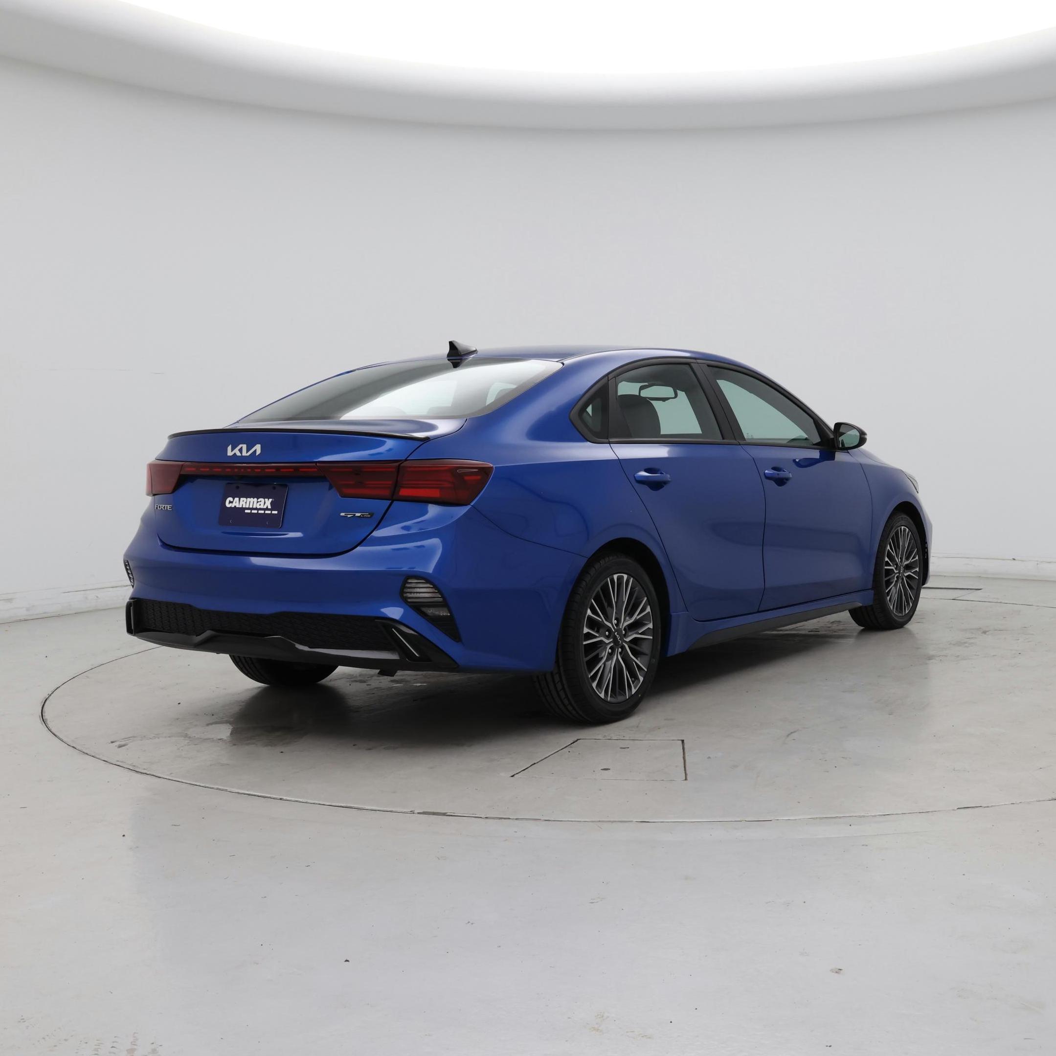 Thumbnail: 2023 Kia Forte - 8