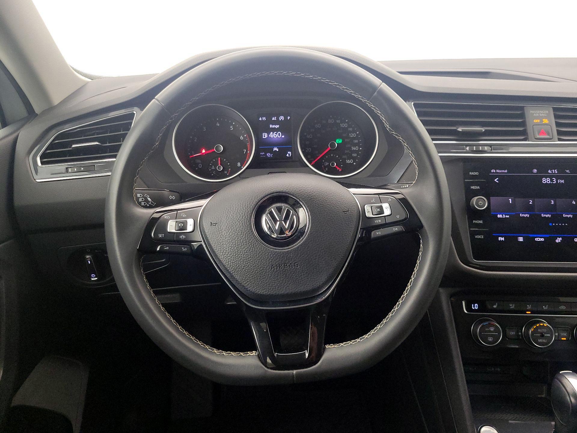 Thumbnail: 2021 Volkswagen Tiguan - 10