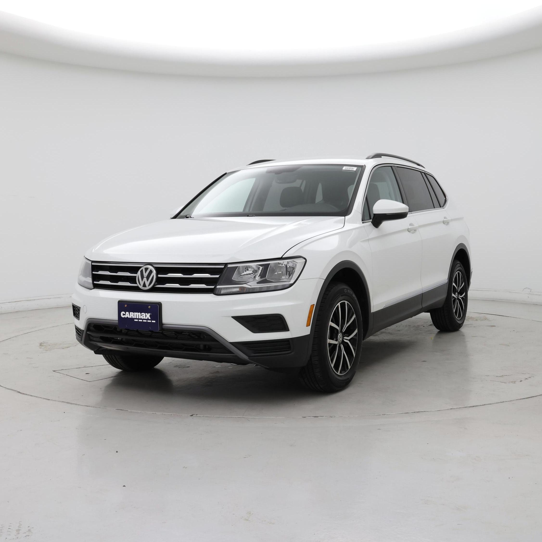 Thumbnail: 2021 Volkswagen Tiguan - 4