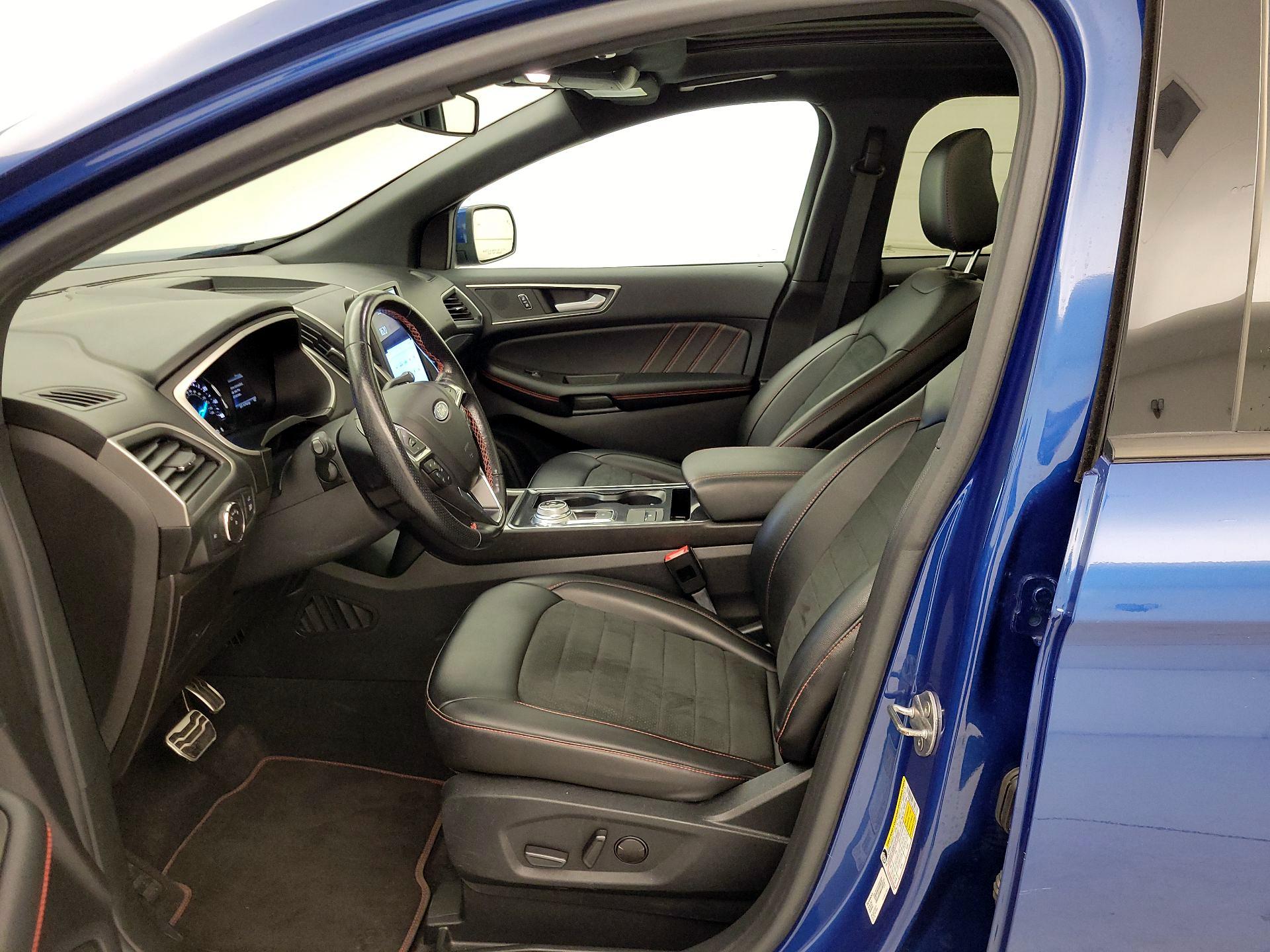 Thumbnail: 2021 Ford Edge - 11