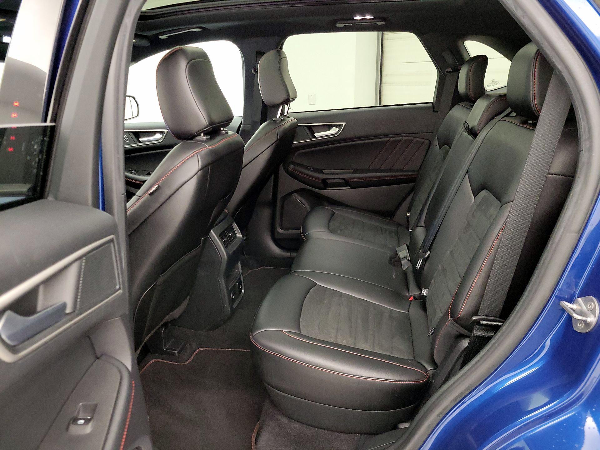 Thumbnail: 2021 Ford Edge - 20