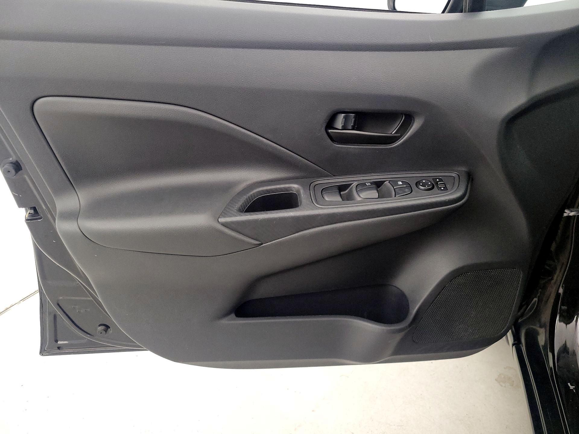 Thumbnail: 2020 Nissan Versa - 12